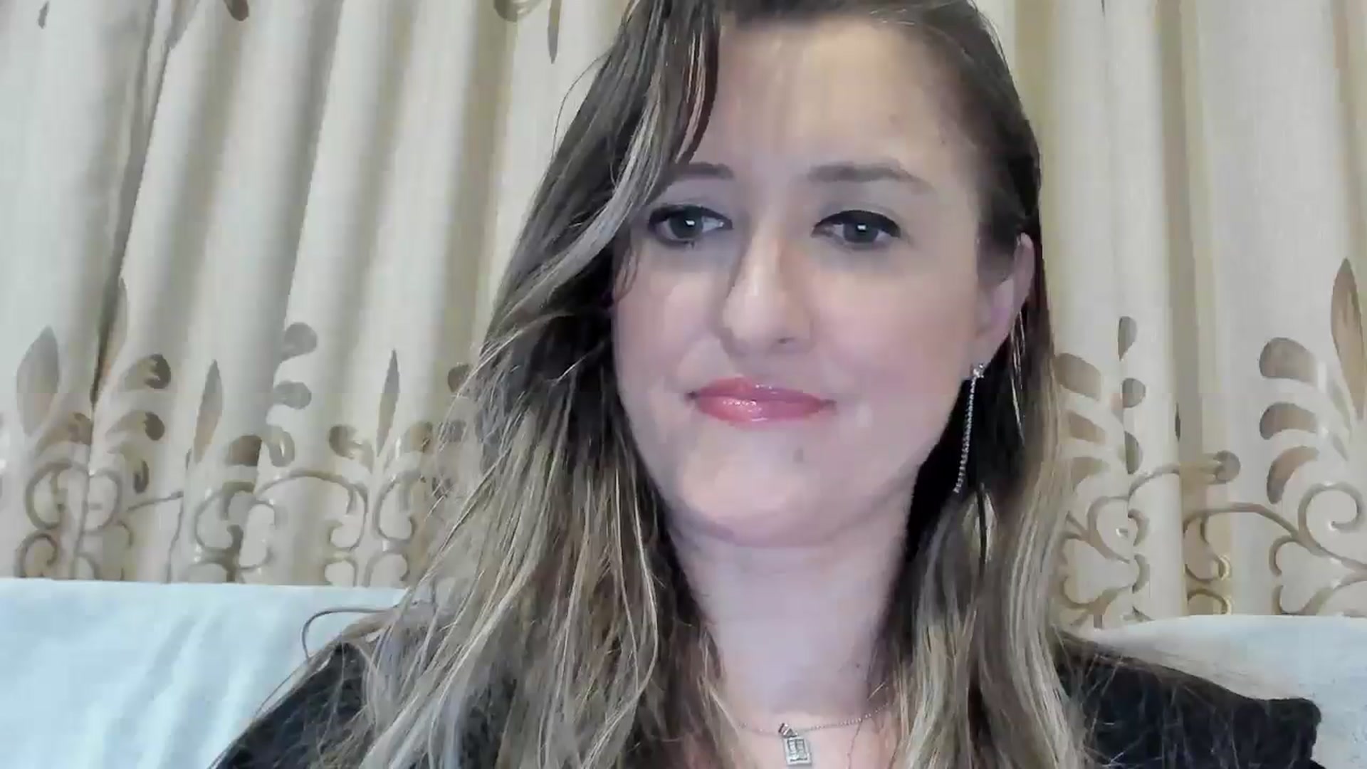 Gallery image thumbnail from BestDream's myfreecams stream on, 03/13/2025, 23:32 image 7 of 20