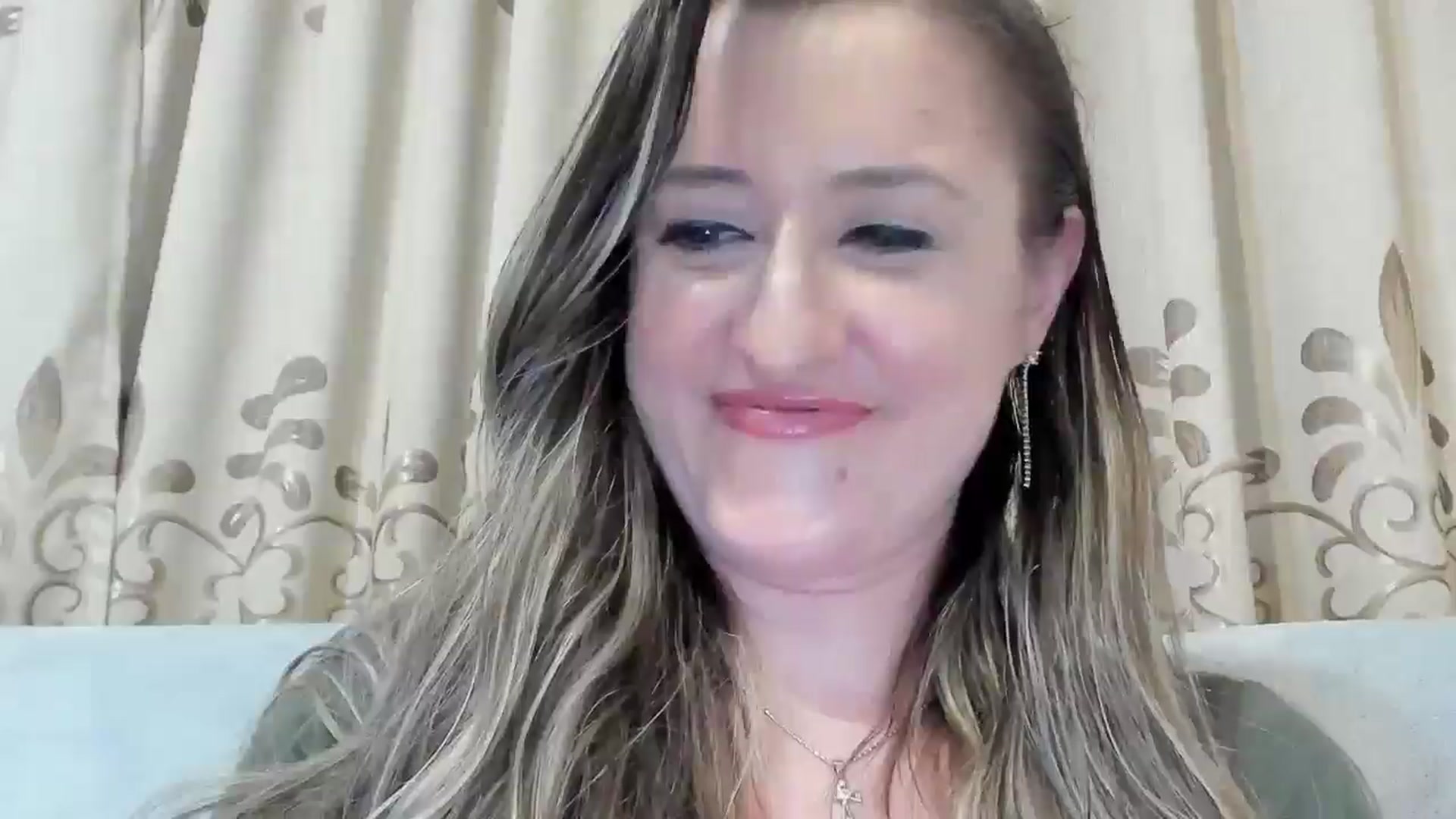 Gallery image thumbnail from BestDream's myfreecams stream on, 03/14/2025, 22:26 image 14 of 20