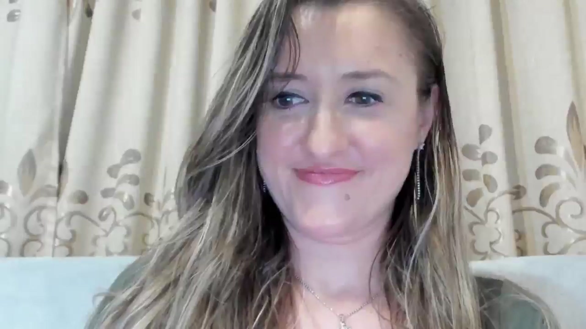 Gallery image thumbnail from BestDream's myfreecams stream on, 03/14/2025, 22:26 image 7 of 20