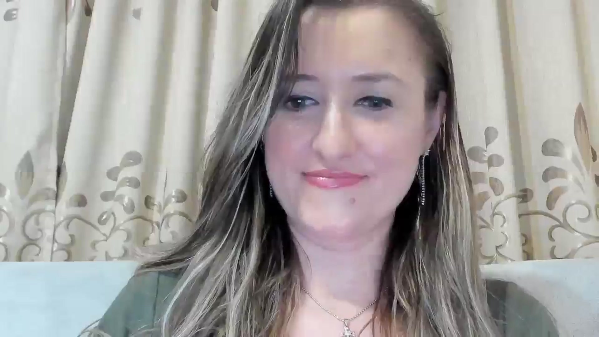 Gallery image thumbnail from BestDream's myfreecams stream on, 03/14/2025, 22:26 image 10 of 20