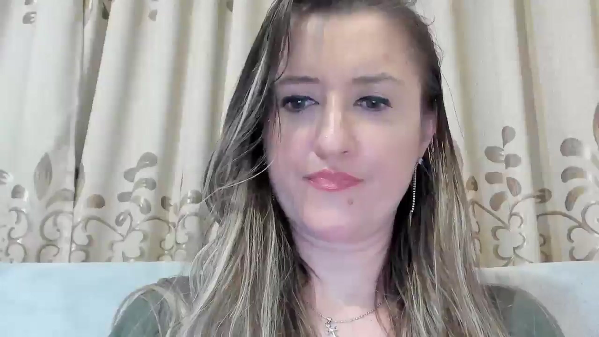 Gallery image thumbnail from BestDream's myfreecams stream on, 03/14/2025, 22:40 image 13 of 20