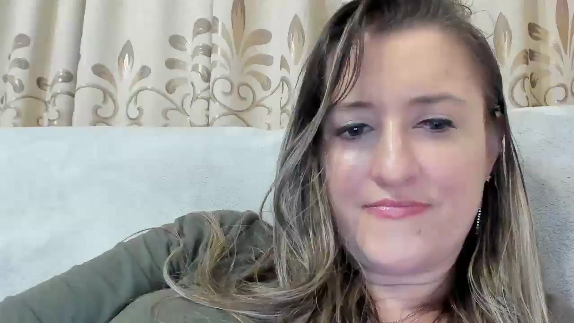 Gallery image thumbnail from BestDream's myfreecams stream on, 03/14/2025, 23:51 image 7 of 20