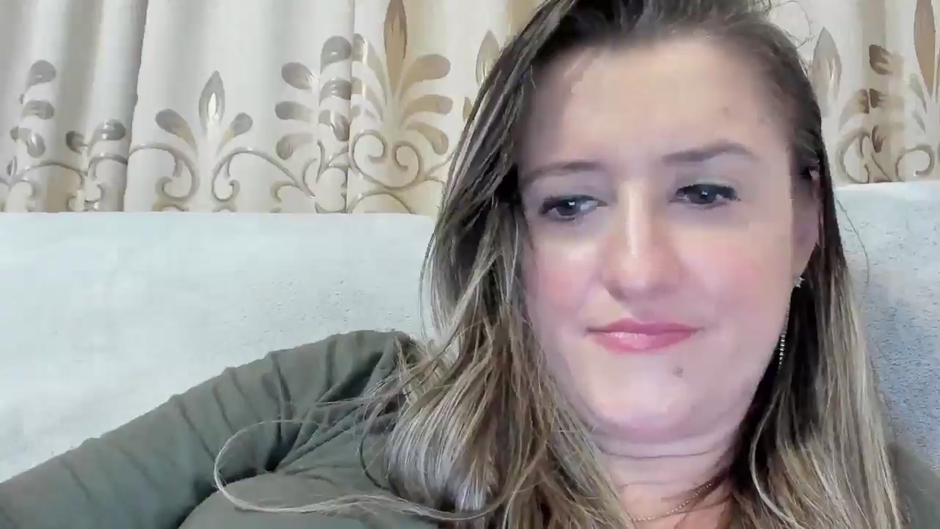 Gallery image thumbnail from BestDream's myfreecams stream on, 03/14/2025, 23:51 image 20 of 20