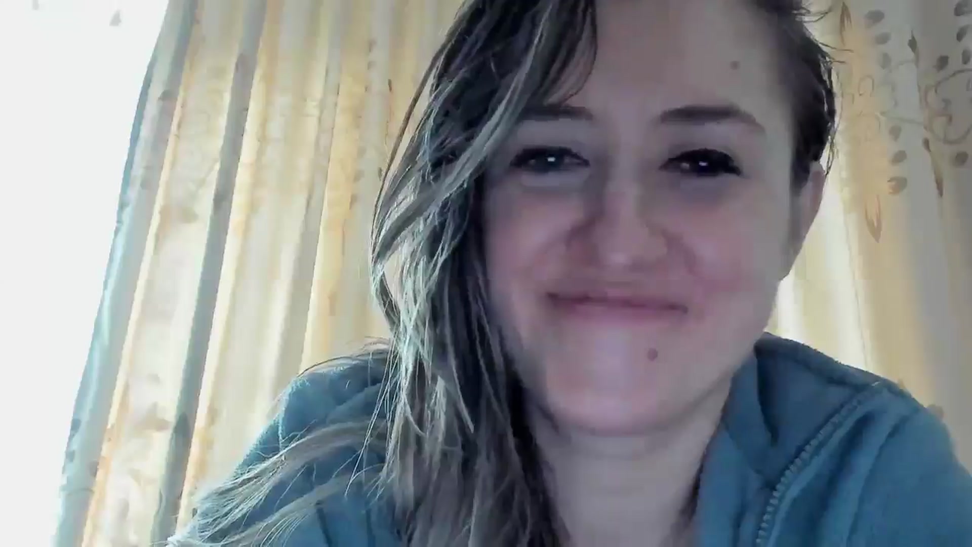 Gallery image thumbnail from BestDream's myfreecams stream on, 03/15/2025, 14:59 image 14 of 20
