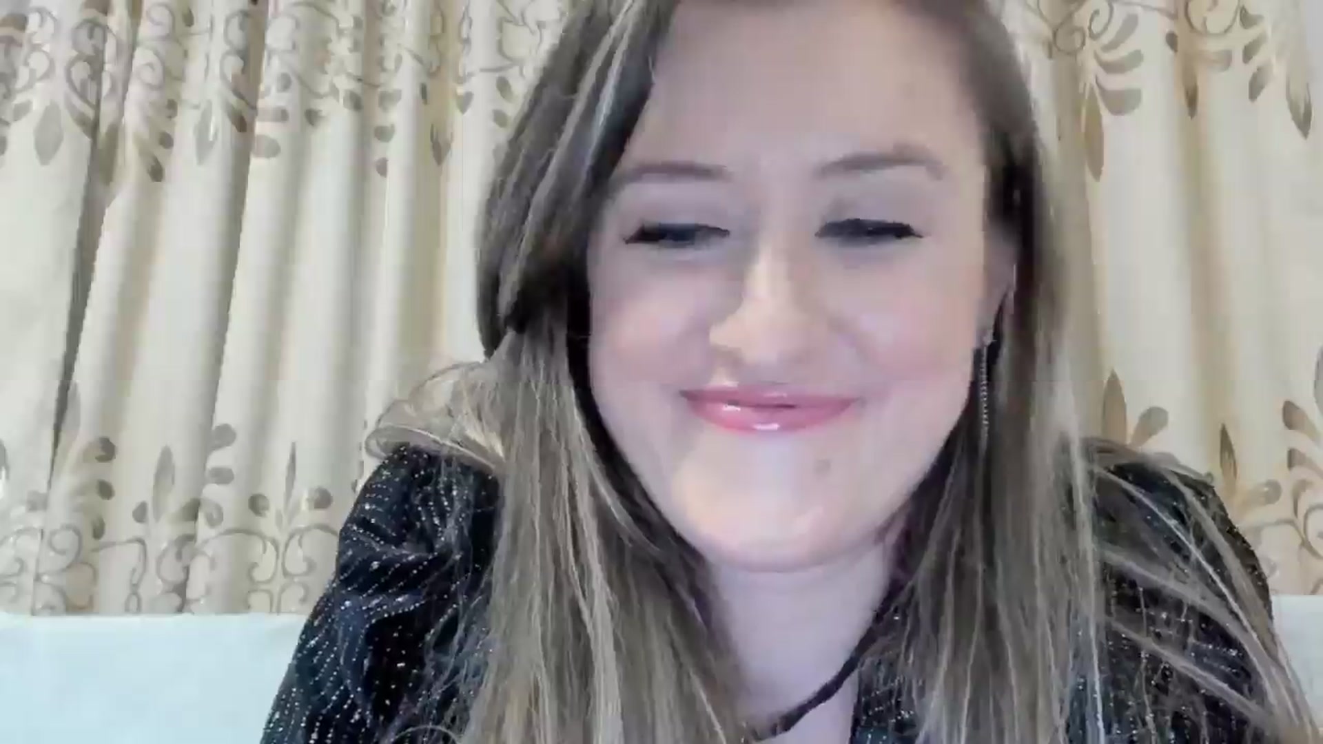 Gallery image thumbnail from BestDream's myfreecams stream on, 03/15/2025, 22:41 image 7 of 20