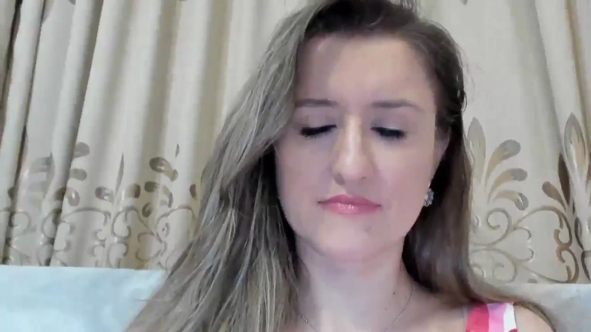 Gallery image thumbnail from BestDream's myfreecams stream on, 03/16/2025, 23:16 image 2 of 20