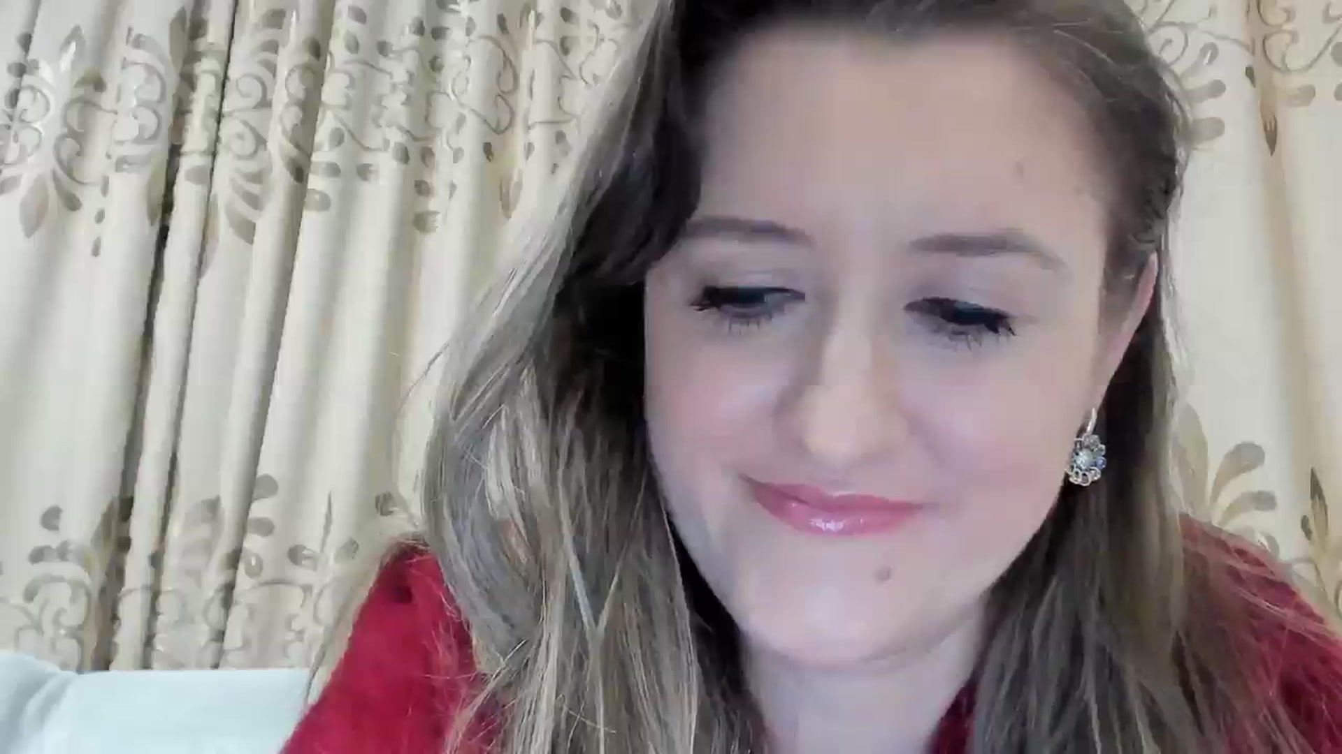 Gallery image thumbnail from BestDream's myfreecams stream on, 03/17/2025, 24:00 image 3 of 20