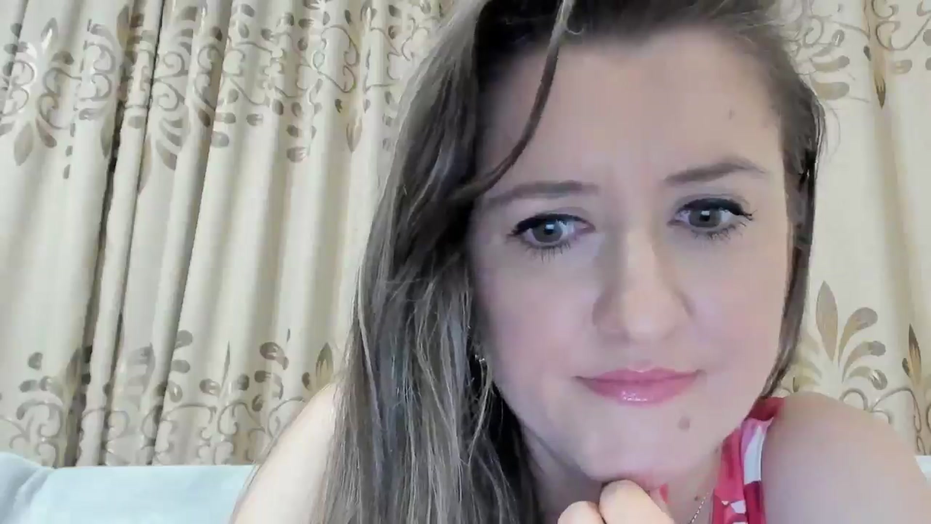 Gallery image thumbnail from BestDream's myfreecams stream on, 03/17/2025, 24:00 image 16 of 20