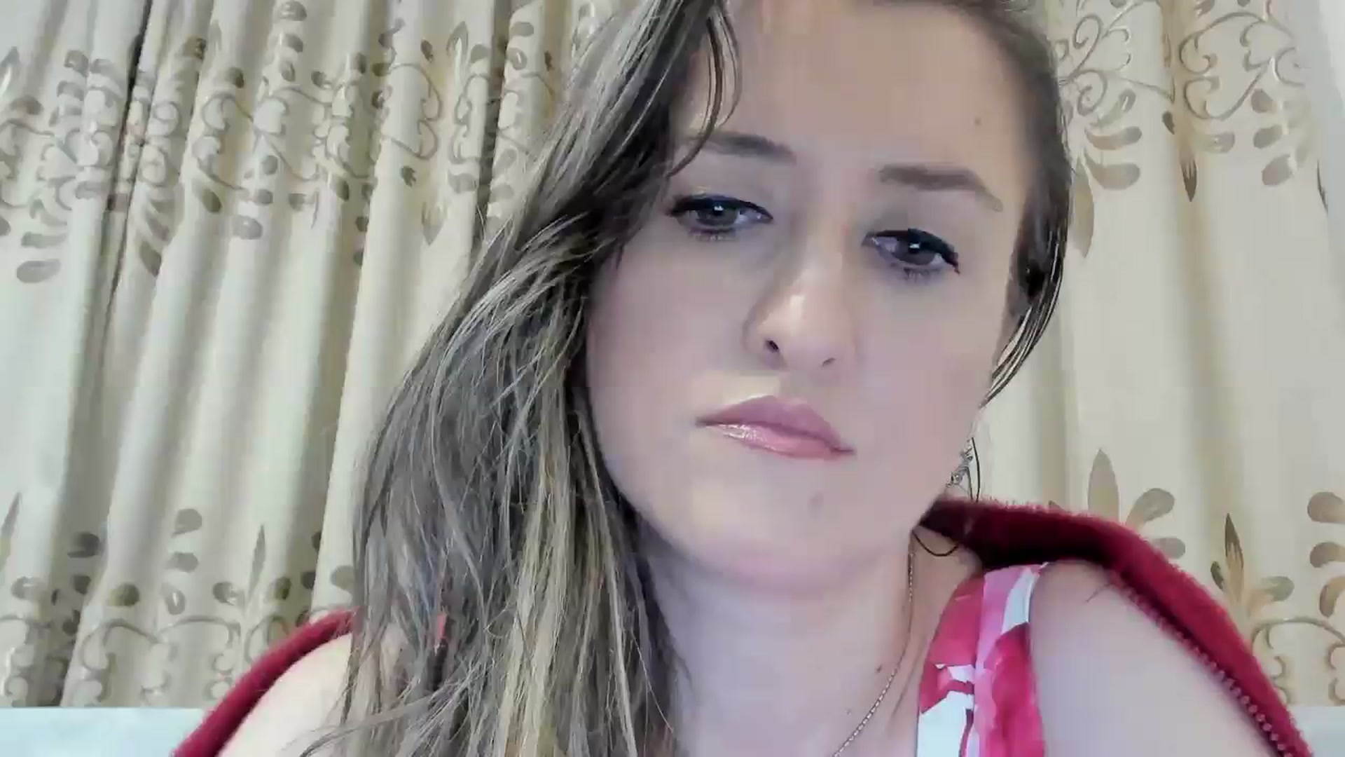 Gallery image thumbnail from BestDream's myfreecams stream on, 03/18/2025, 21:47 image 17 of 20