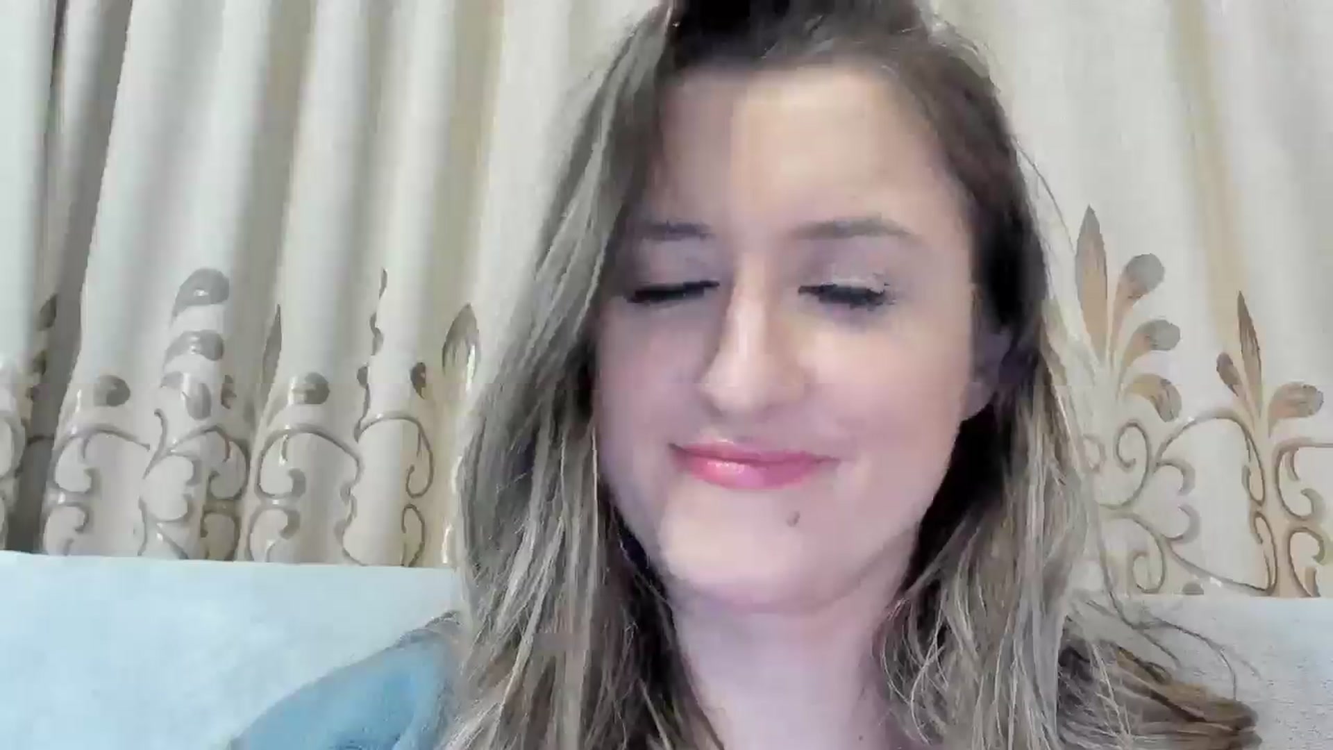 Gallery image thumbnail from BestDream's myfreecams stream on, 03/21/2025, 02:00 image 19 of 20