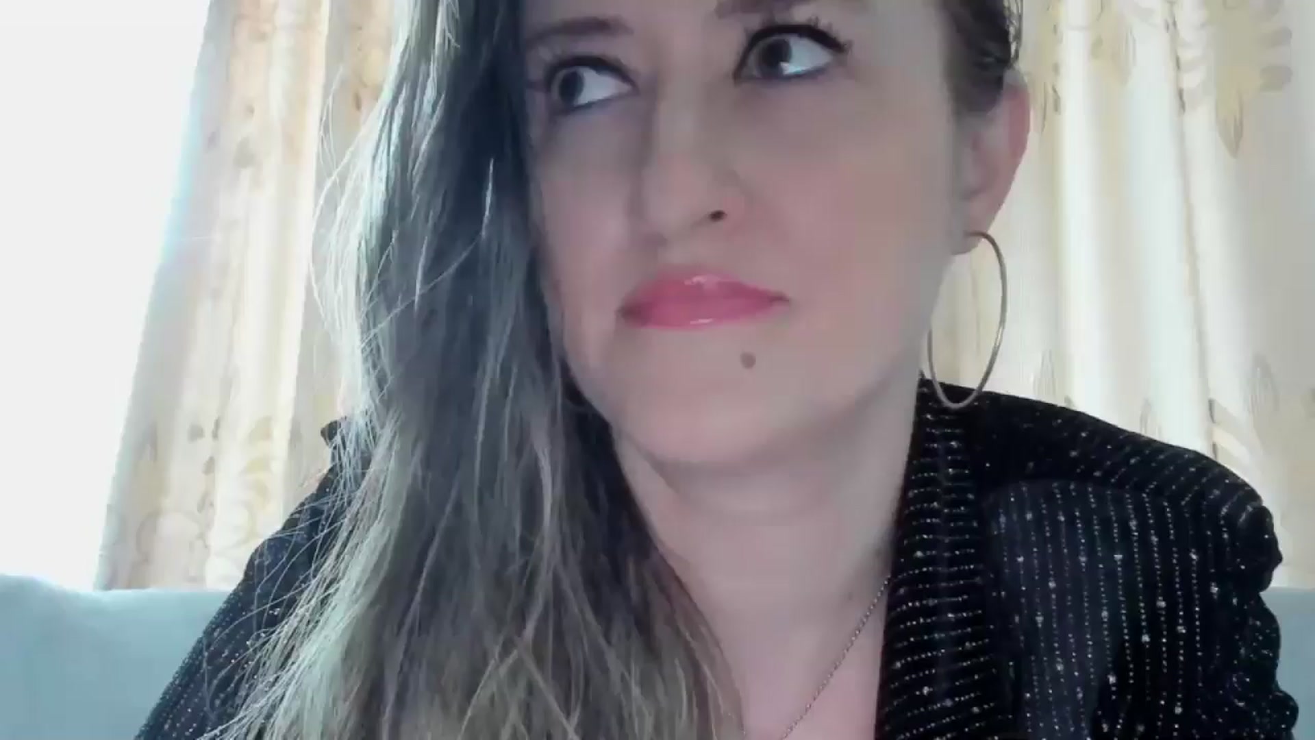 Gallery image thumbnail from BestDream's myfreecams stream on, 03/22/2025, 14:37 image 4 of 20