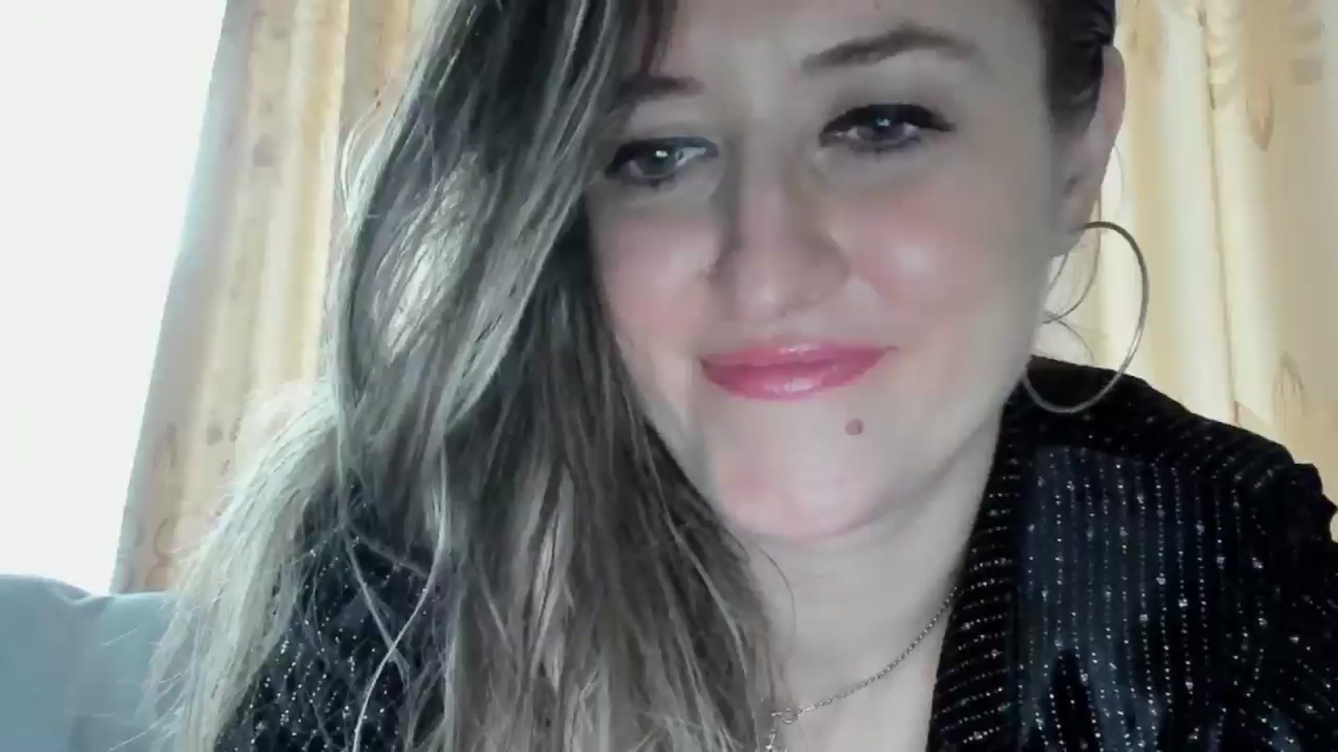 Gallery image thumbnail from BestDream's myfreecams stream on, 03/22/2025, 15:55 image 17 of 20
