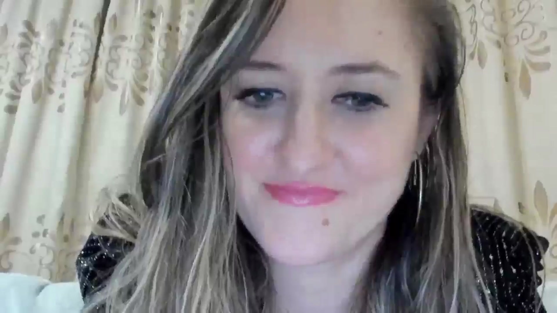 Gallery image thumbnail from BestDream's myfreecams stream on, 03/22/2025, 17:48 image 13 of 20