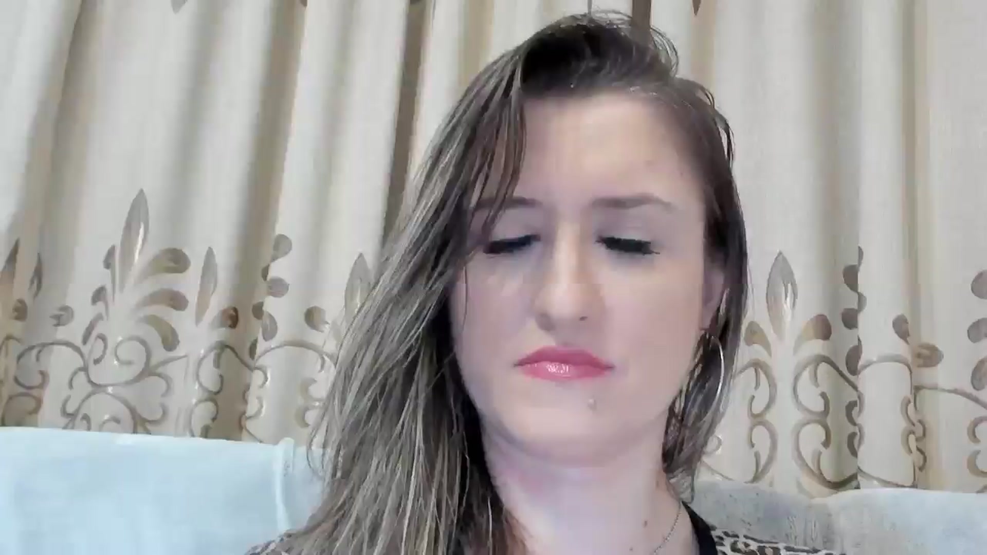 Gallery image thumbnail from BestDream's myfreecams stream on, 03/22/2025, 22:07 image 14 of 20
