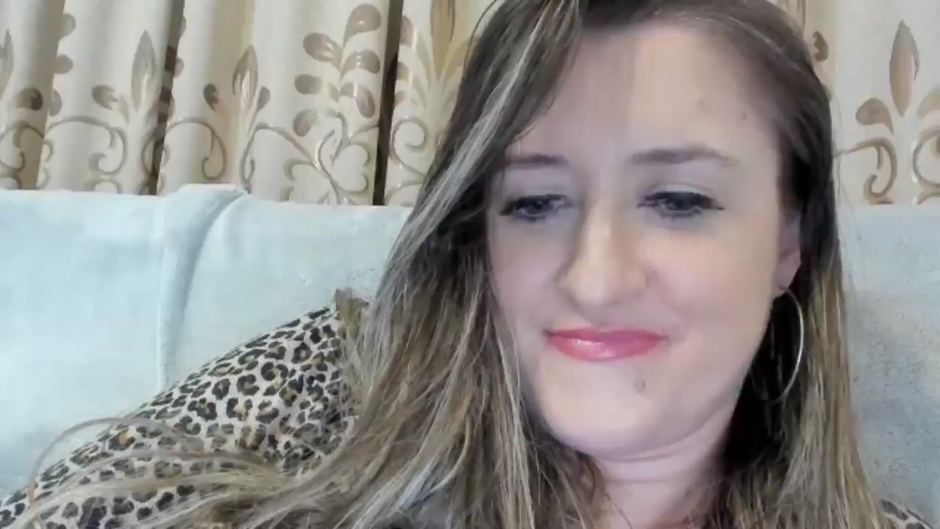 Gallery image thumbnail from BestDream's myfreecams stream on, 03/23/2025, 02:11 image 17 of 20