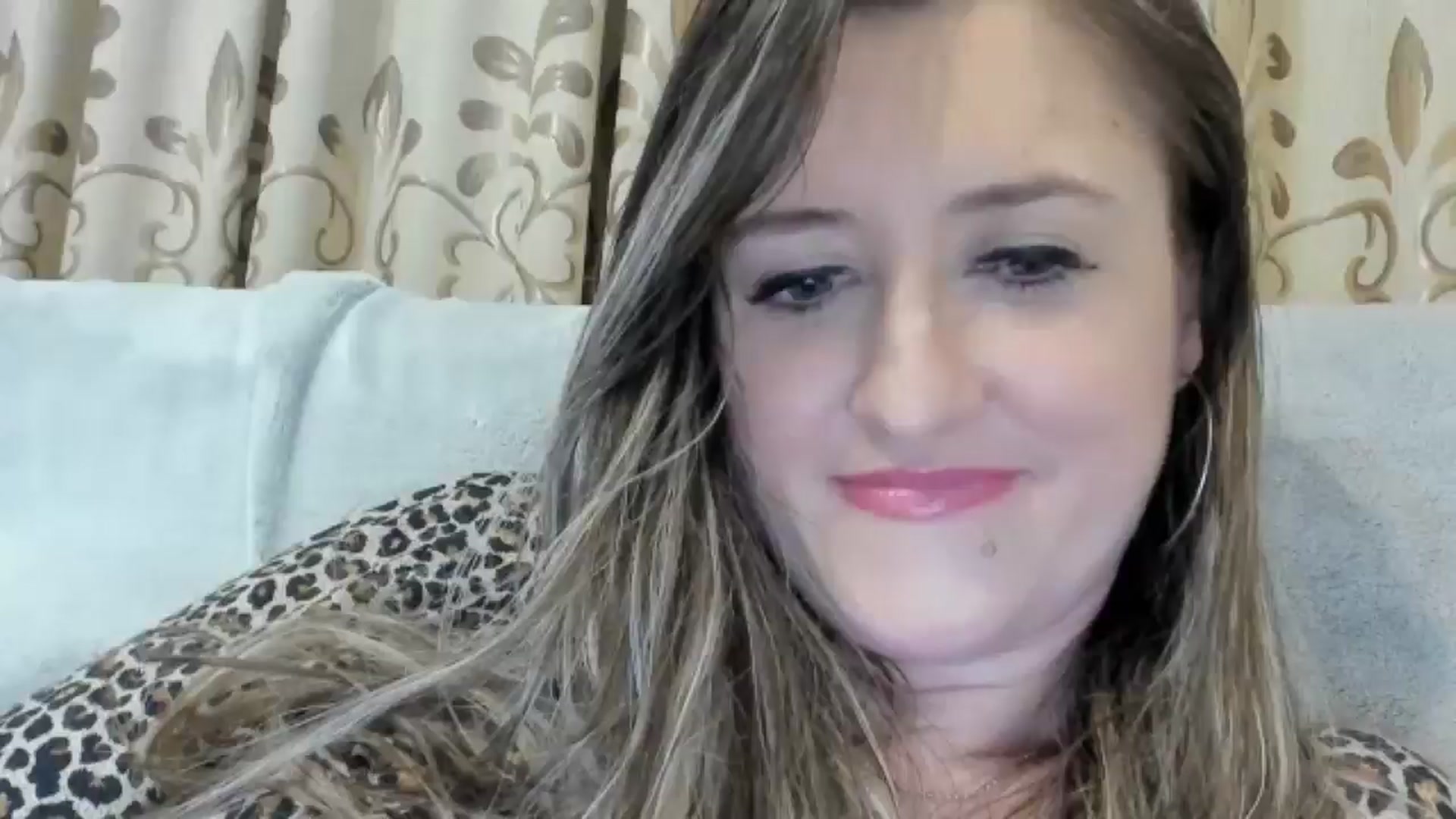 Gallery image thumbnail from BestDream's myfreecams stream on, 03/23/2025, 02:11 image 13 of 20