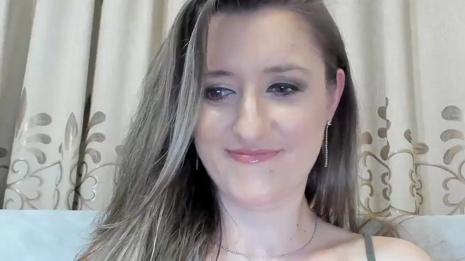 Gallery image thumbnail from BestDream's myfreecams stream on, 03/23/2025, 22:03 image 18 of 20