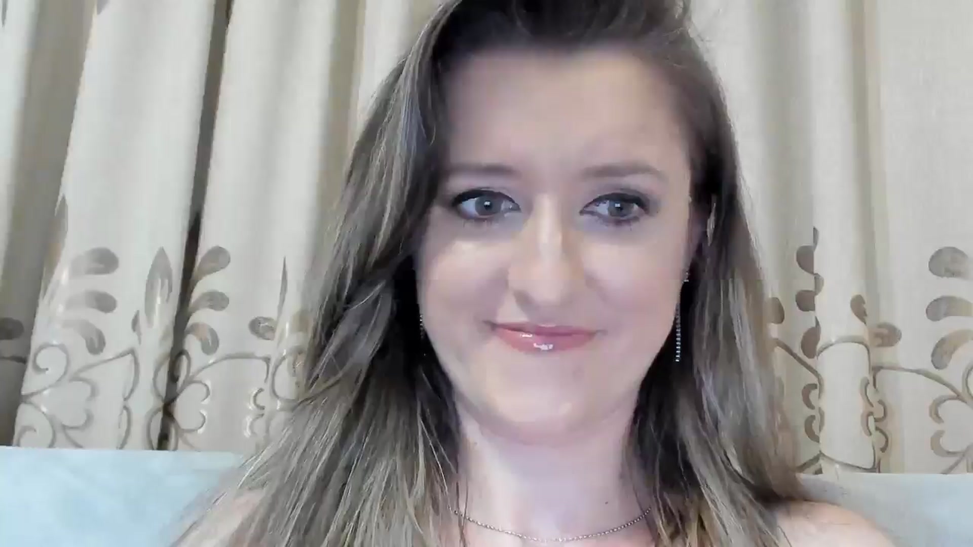 Gallery image thumbnail from BestDream's myfreecams stream on, 03/23/2025, 22:03 image 6 of 20