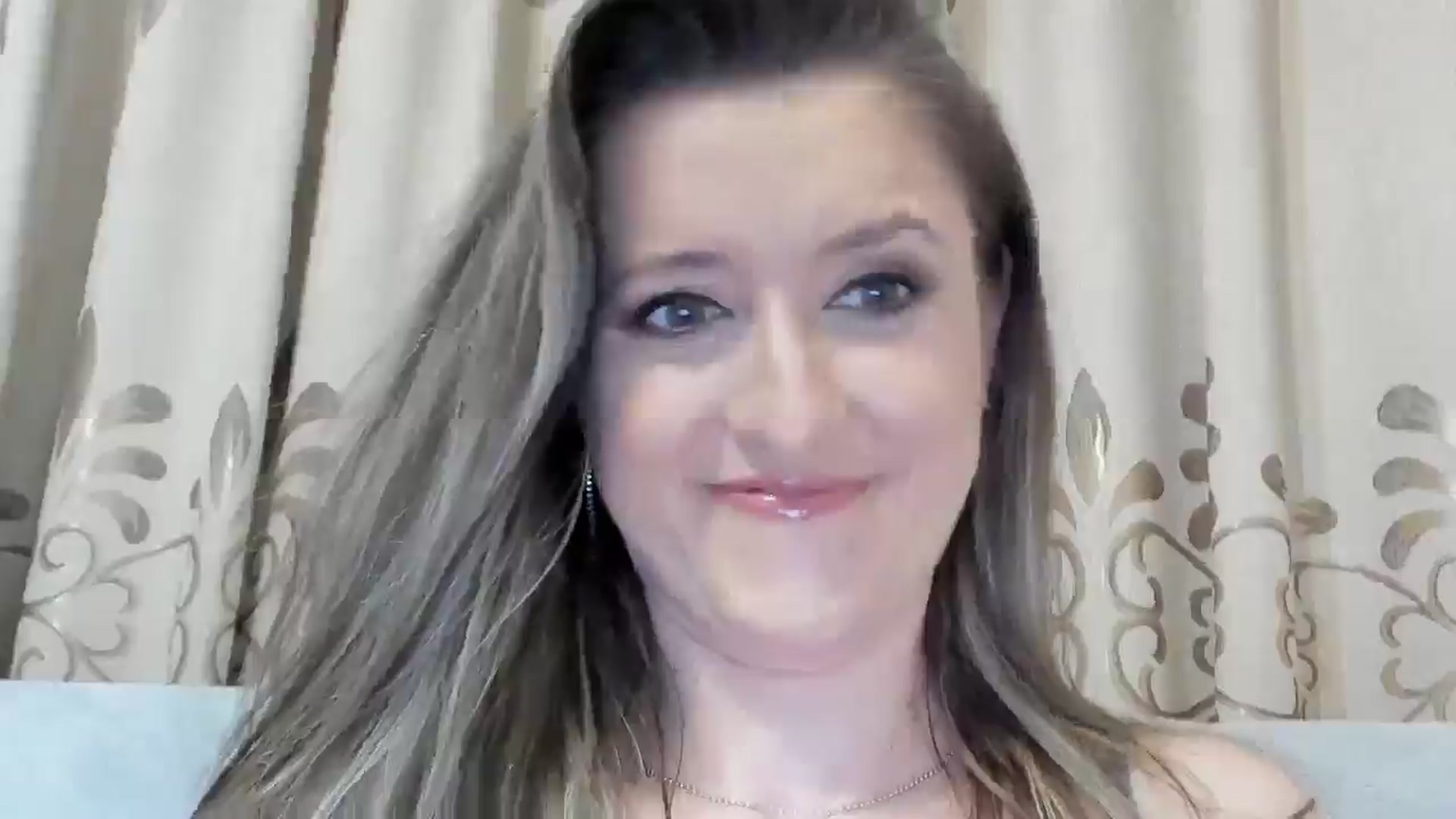 Gallery image thumbnail from BestDream's myfreecams stream on, 03/23/2025, 22:03 image 2 of 20