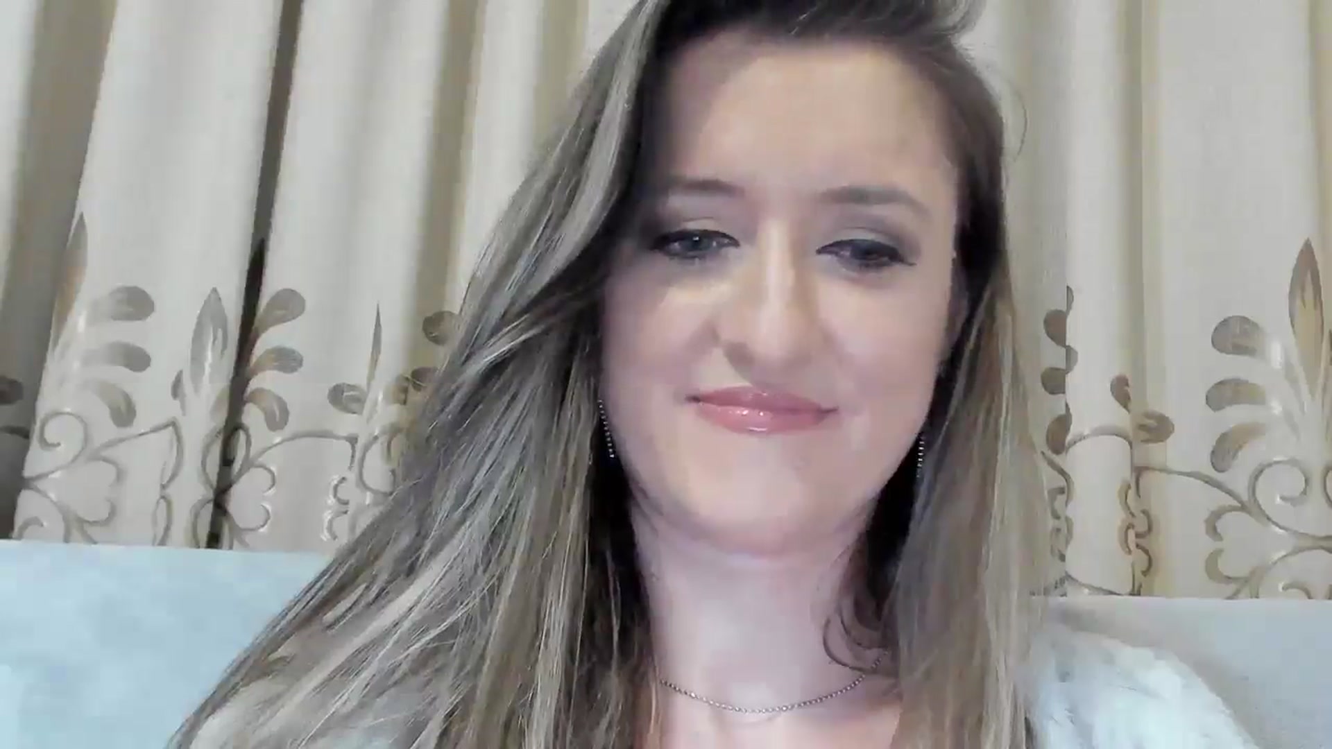 Gallery image thumbnail from BestDream's myfreecams stream on, 03/23/2025, 23:14 image 10 of 20