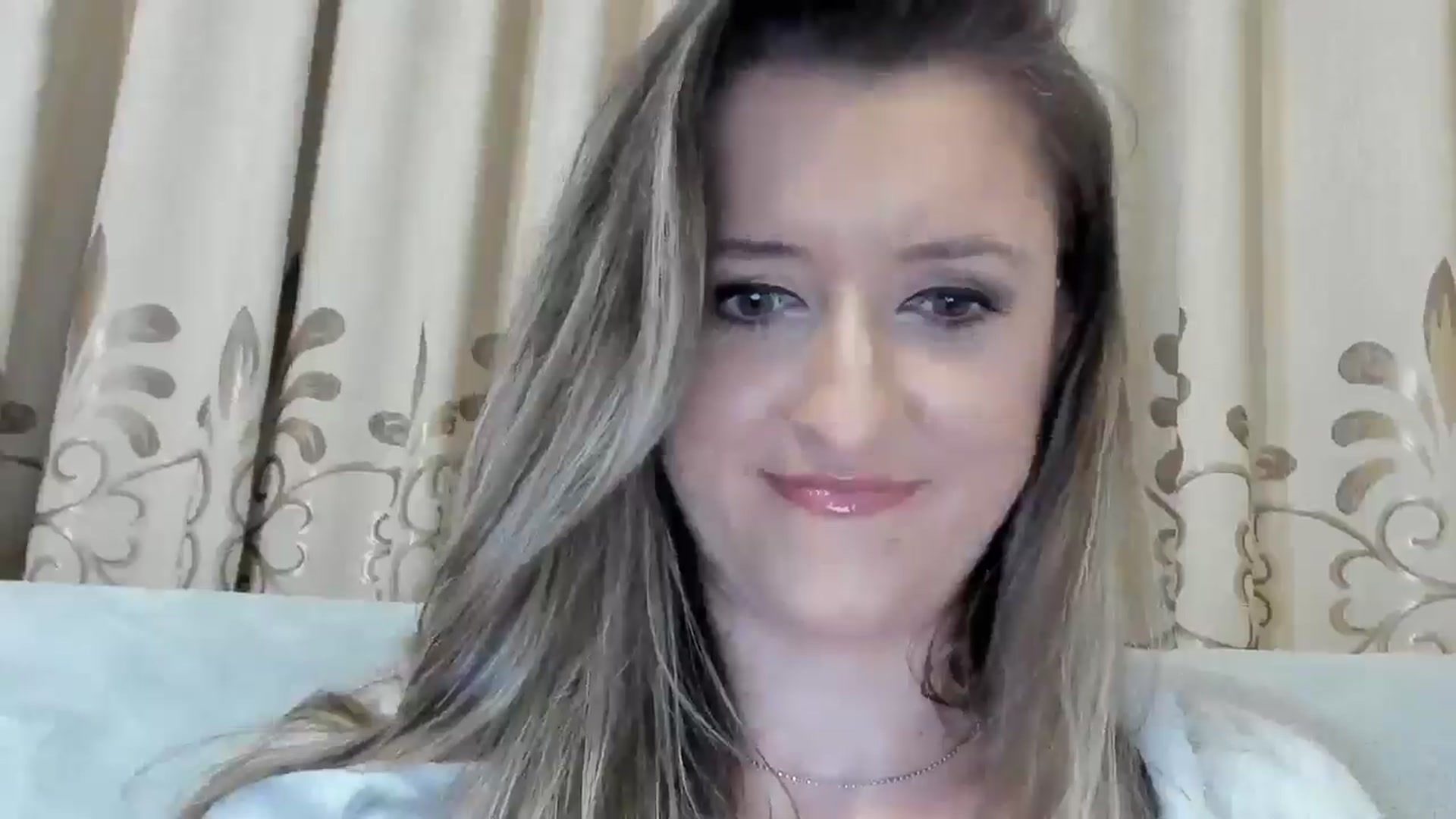 Gallery image thumbnail from BestDream's myfreecams stream on, 03/23/2025, 23:14 image 8 of 20
