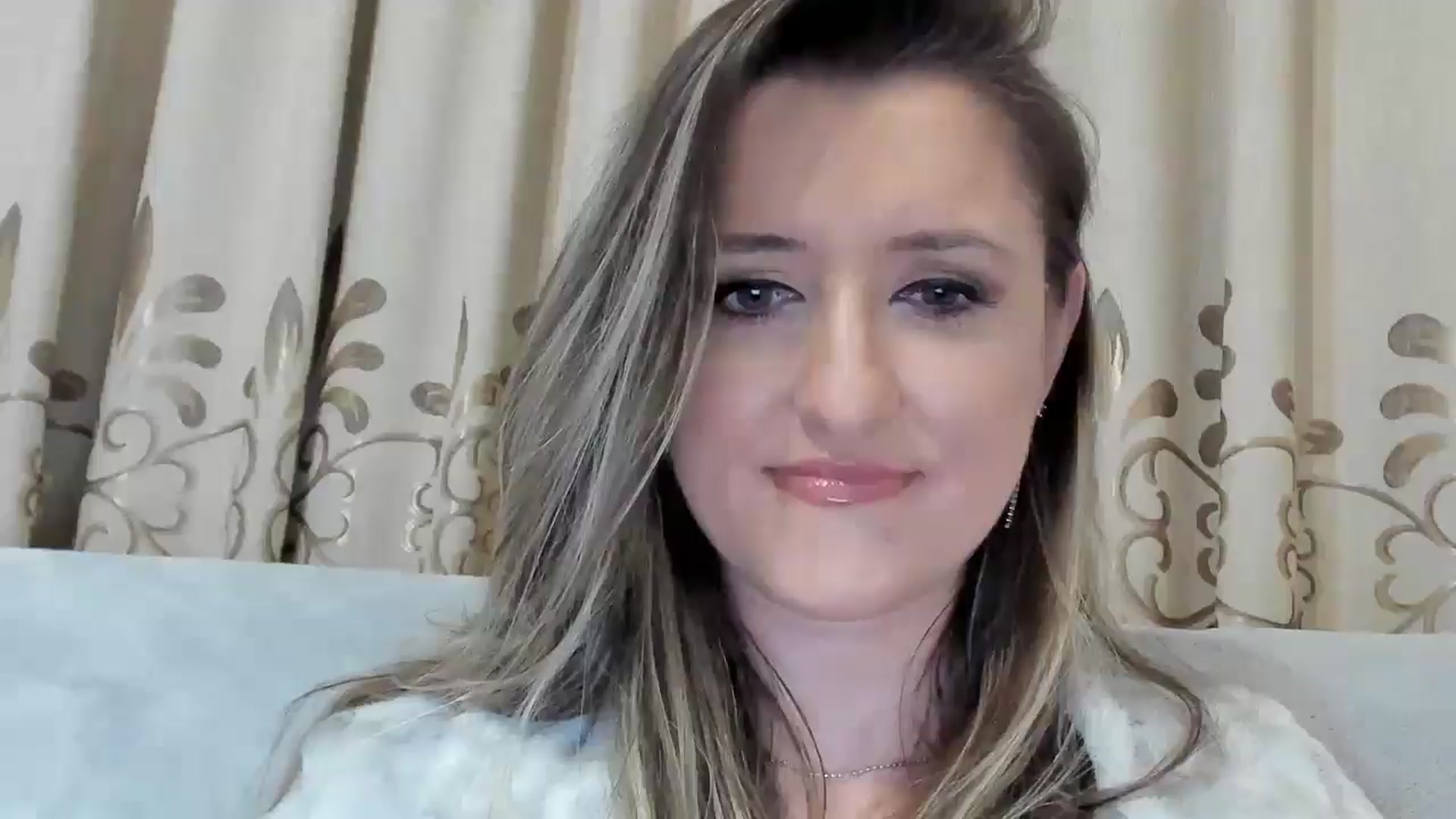 Gallery image thumbnail from BestDream's myfreecams stream on, 03/23/2025, 23:14 image 15 of 20