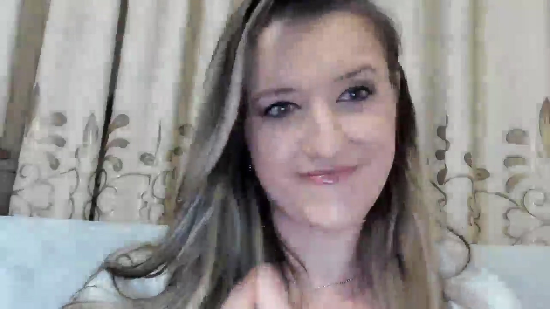 Gallery image thumbnail from BestDream's myfreecams stream on, 03/23/2025, 23:14 image 11 of 20