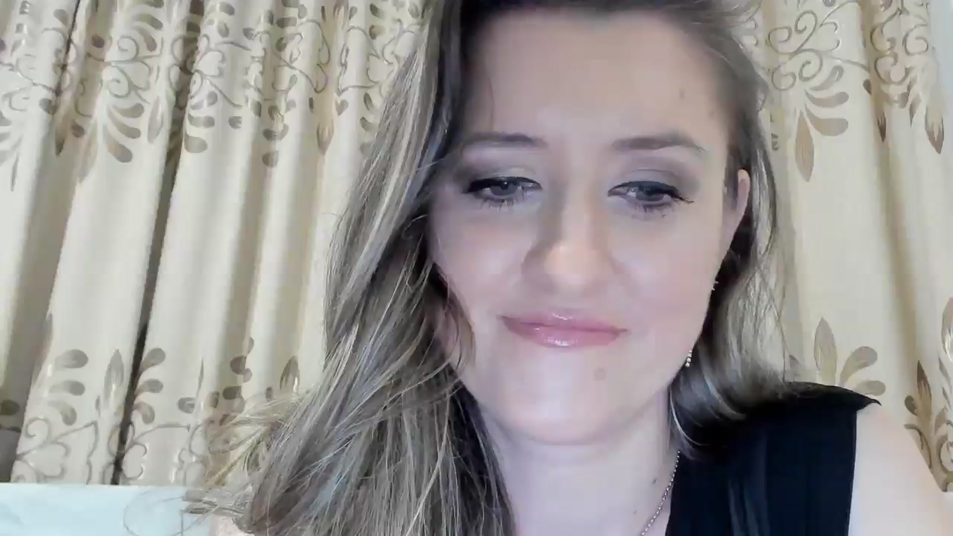 Gallery image thumbnail from BestDream's myfreecams stream on, 03/24/2025, 01:31 image 8 of 20