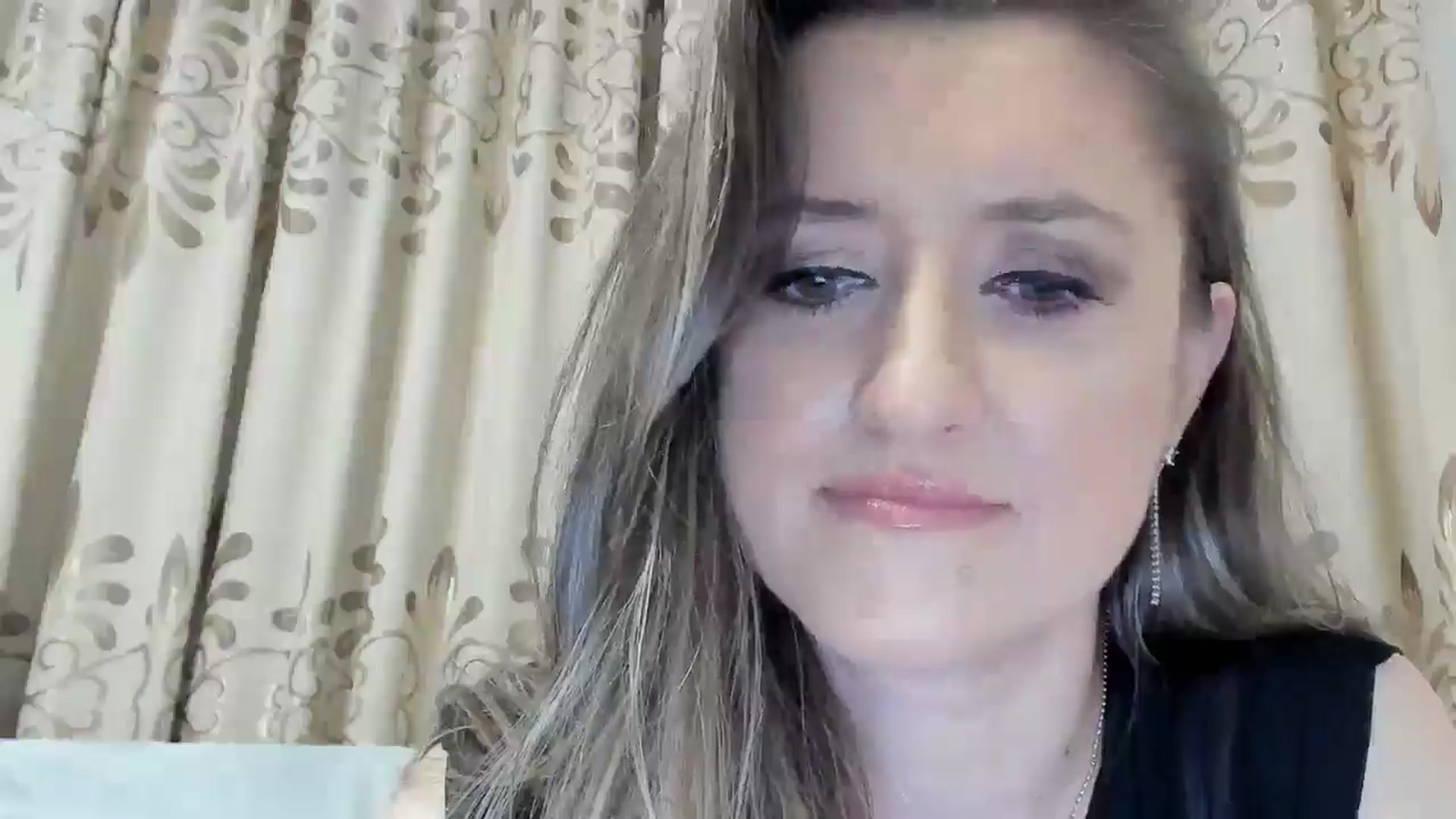 Gallery image thumbnail from BestDream's myfreecams stream on, 03/24/2025, 01:31 image 10 of 20