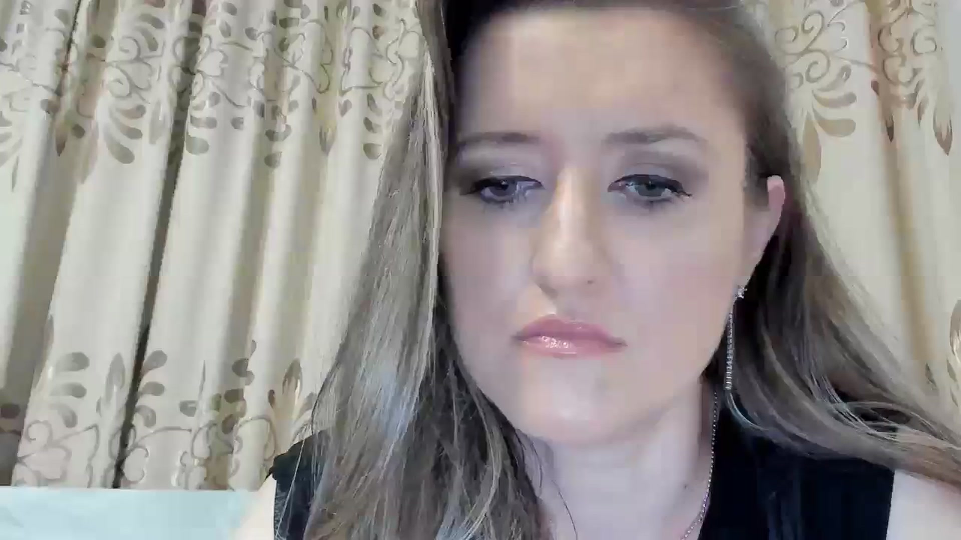 Gallery image thumbnail from BestDream's myfreecams stream on, 03/24/2025, 01:31 image 12 of 20