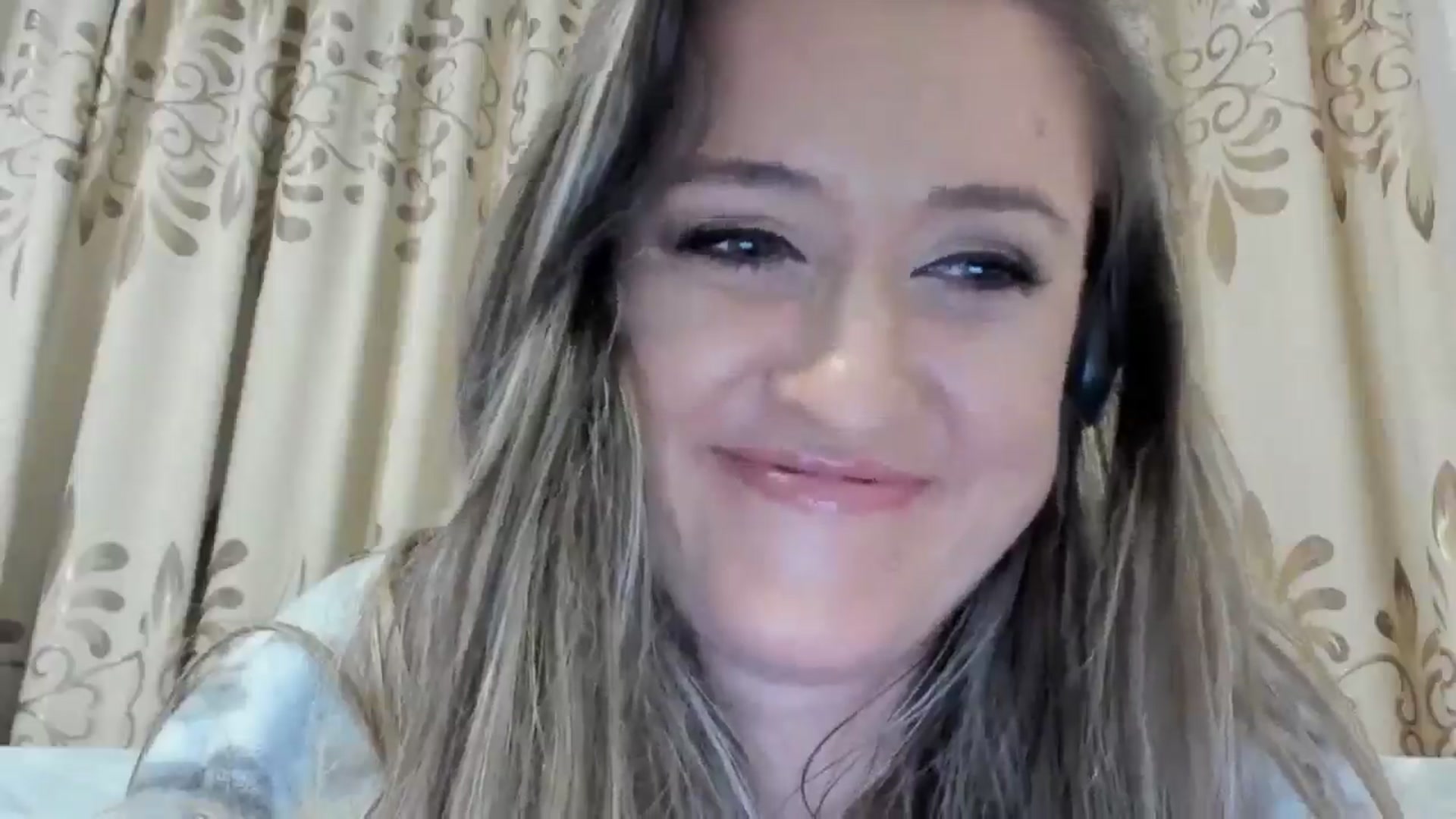 Gallery image thumbnail from BestDream's myfreecams stream on, 03/24/2025, 02:16 image 9 of 20