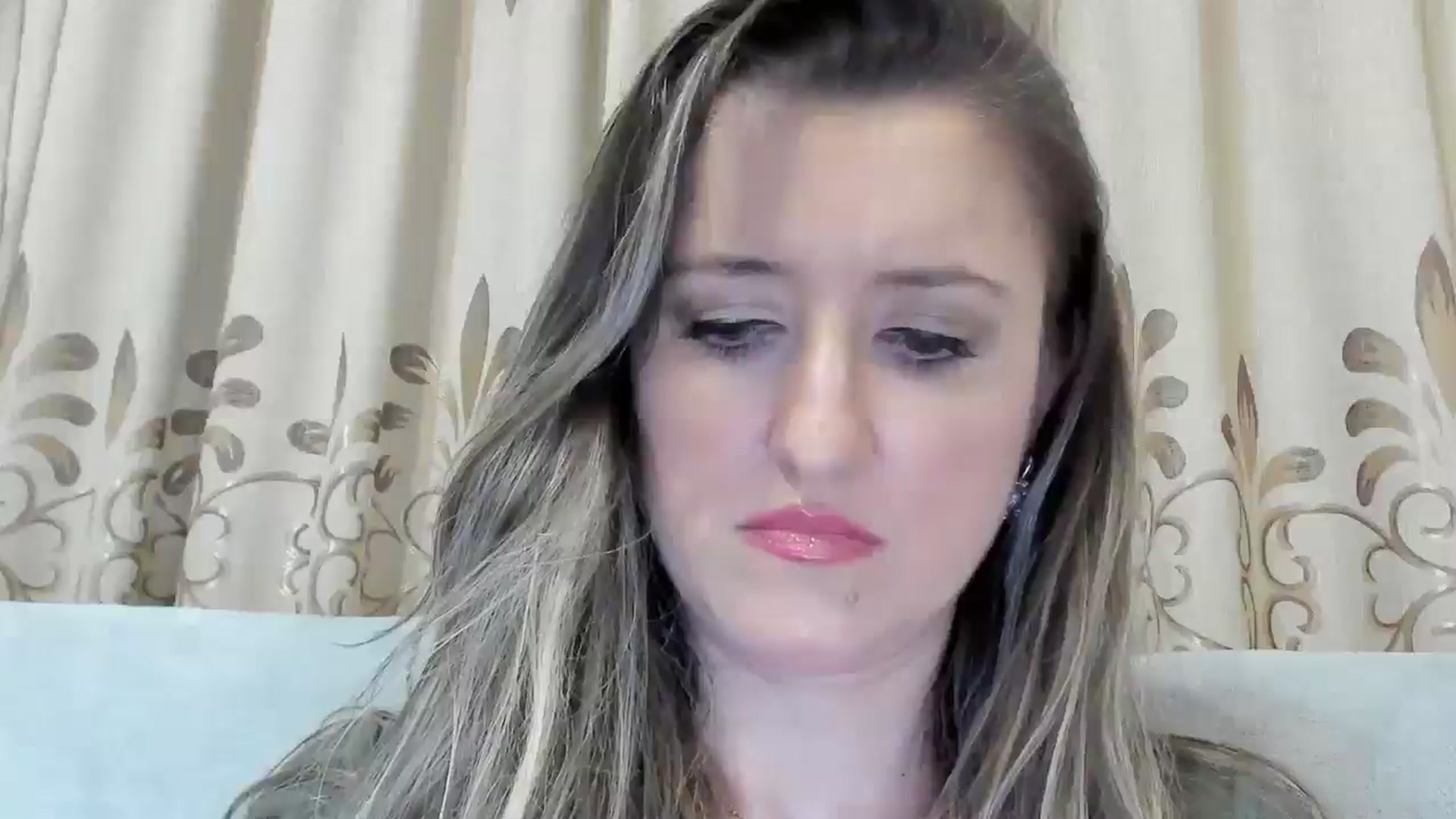 Gallery image thumbnail from BestDream's myfreecams stream on, 03/24/2025, 23:38 image 3 of 20