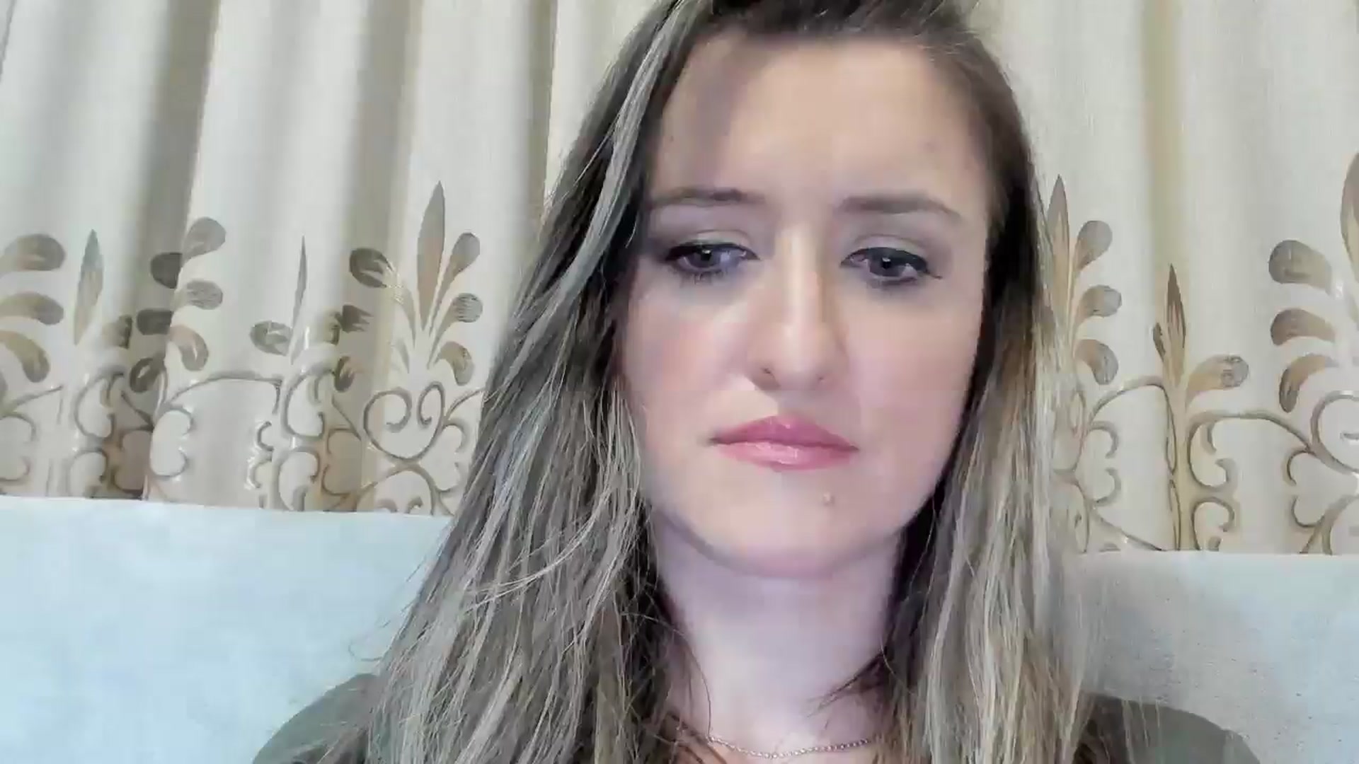 Gallery image thumbnail from BestDream's myfreecams stream on, 03/25/2025, 24:16 image 6 of 20