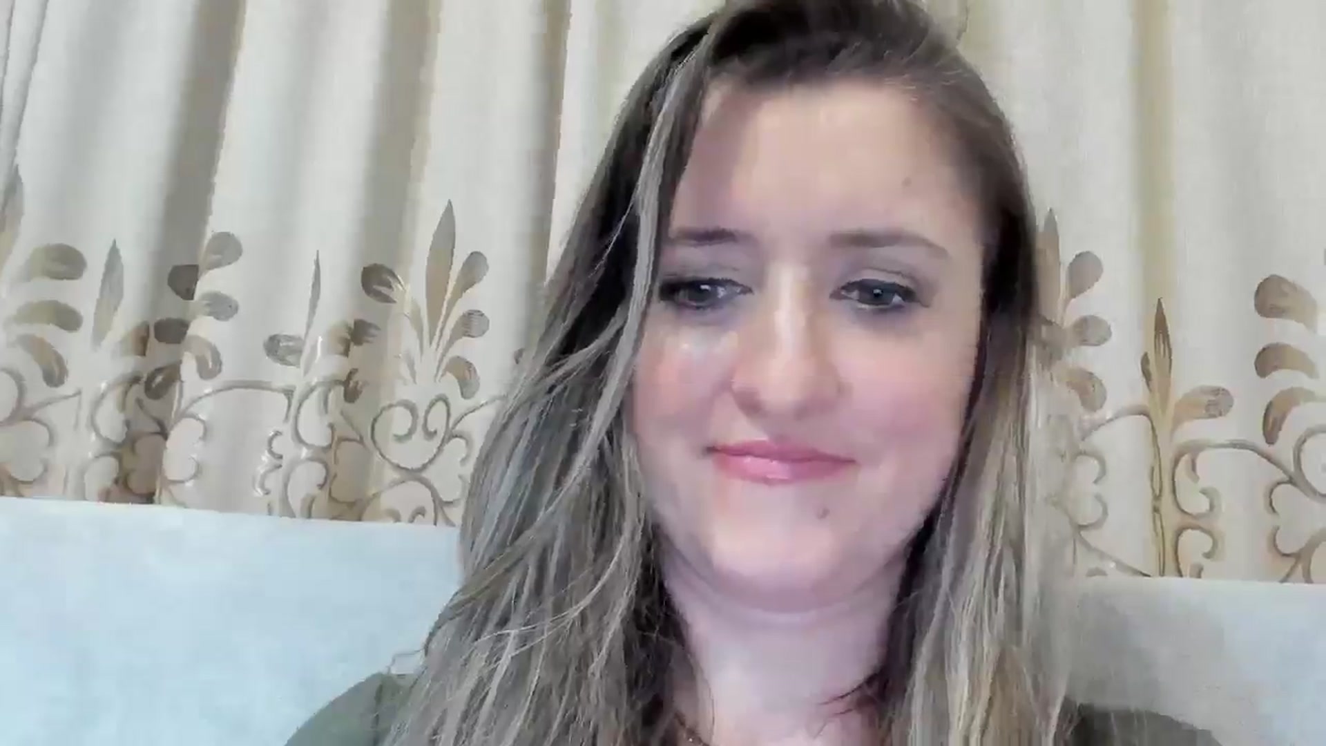 Gallery image thumbnail from BestDream's myfreecams stream on, 03/25/2025, 24:17 image 18 of 20