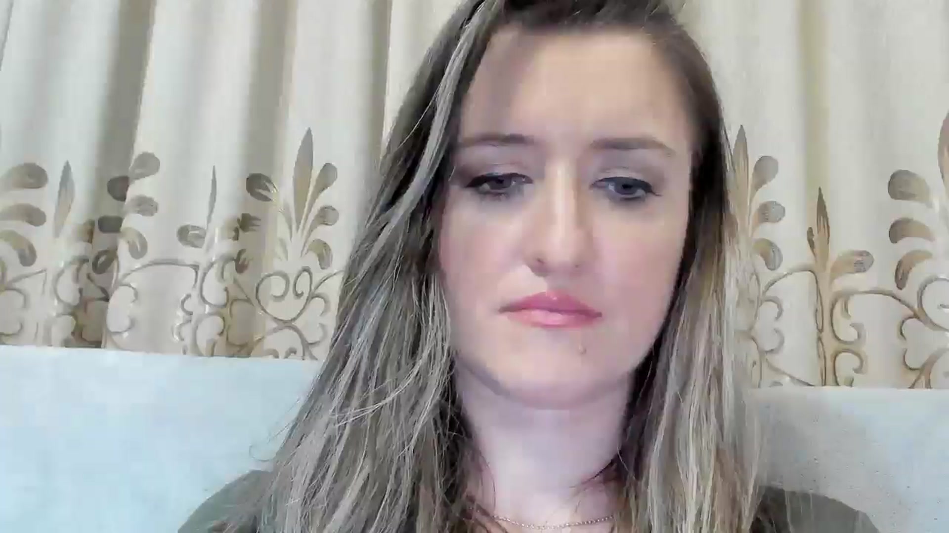 Gallery image thumbnail from BestDream's myfreecams stream on, 03/25/2025, 24:17 image 15 of 20