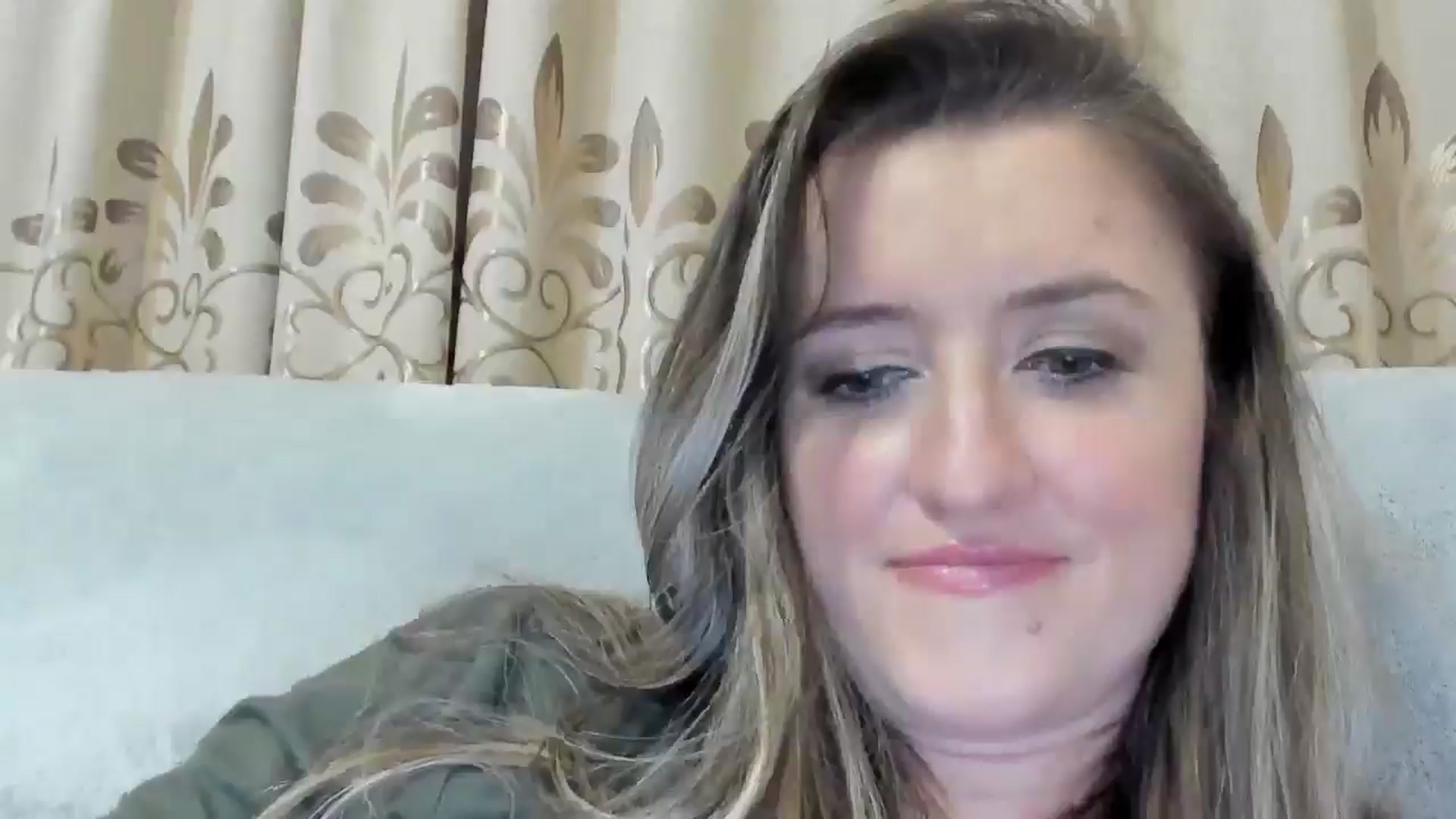 Gallery image thumbnail from BestDream's myfreecams stream on, 03/25/2025, 01:12 image 16 of 20