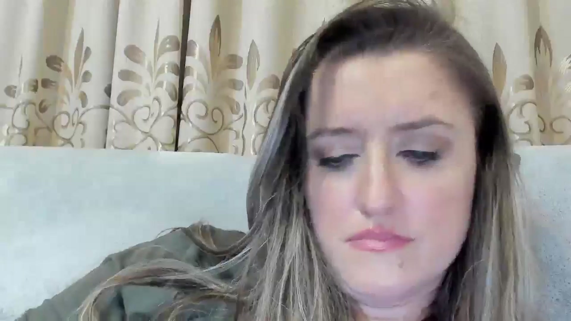 Gallery image thumbnail from BestDream's myfreecams stream on, 03/25/2025, 01:12 image 8 of 20