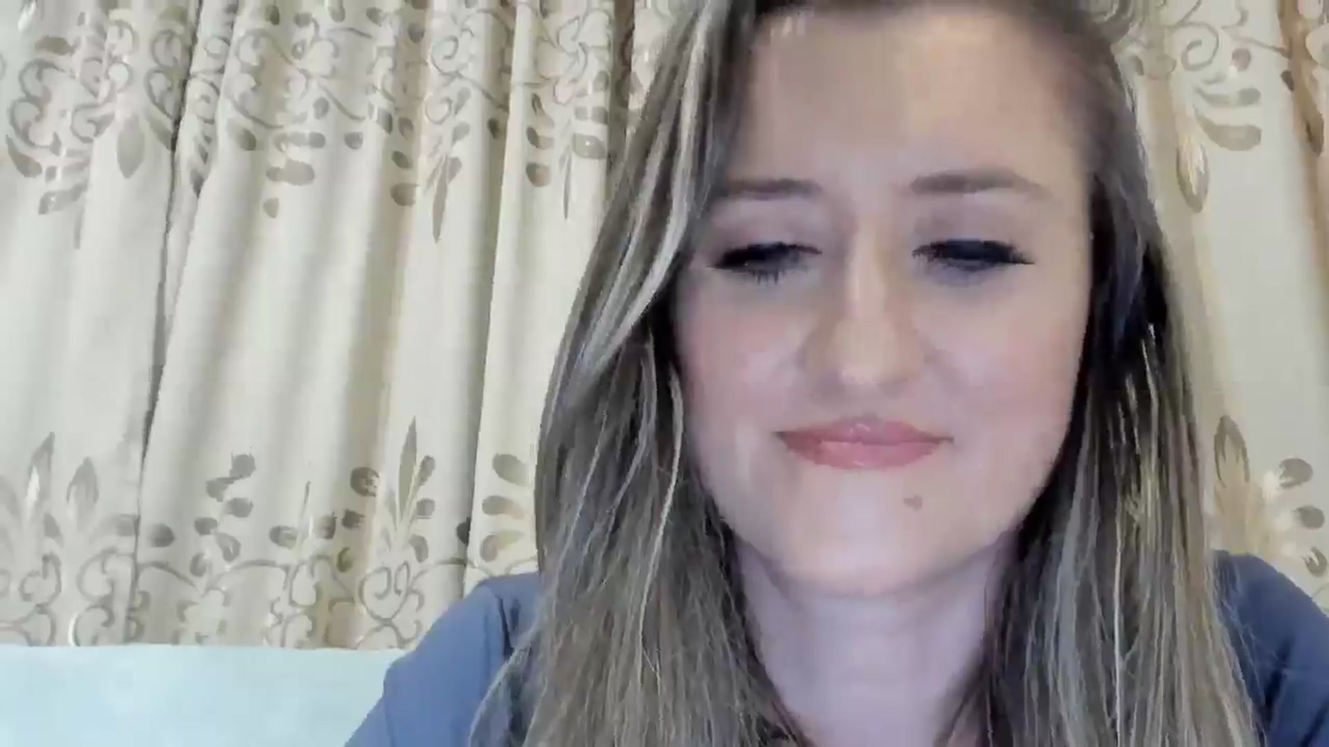 Gallery image thumbnail from BestDream's myfreecams stream on, 03/25/2025, 22:25 image 3 of 20
