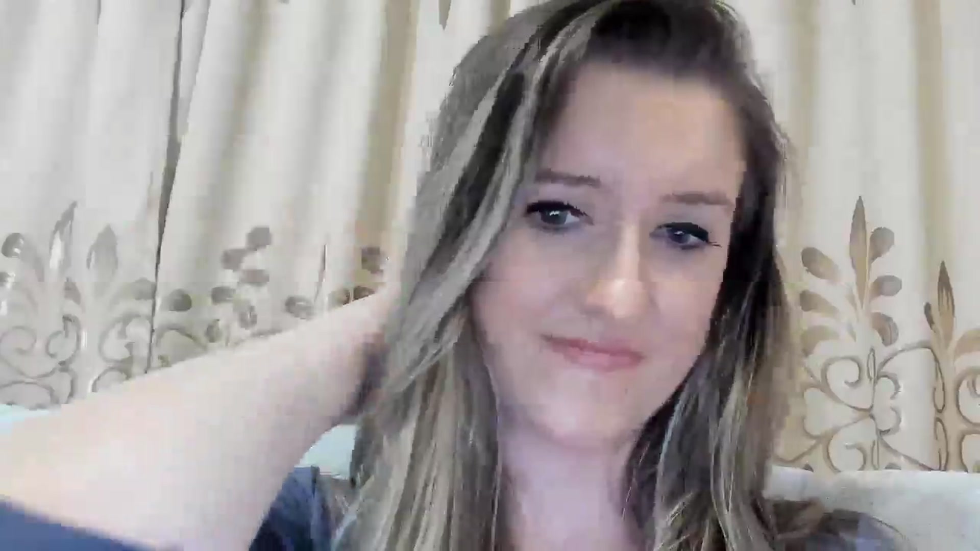 Gallery image thumbnail from BestDream's myfreecams stream on, 03/25/2025, 23:17 image 8 of 20