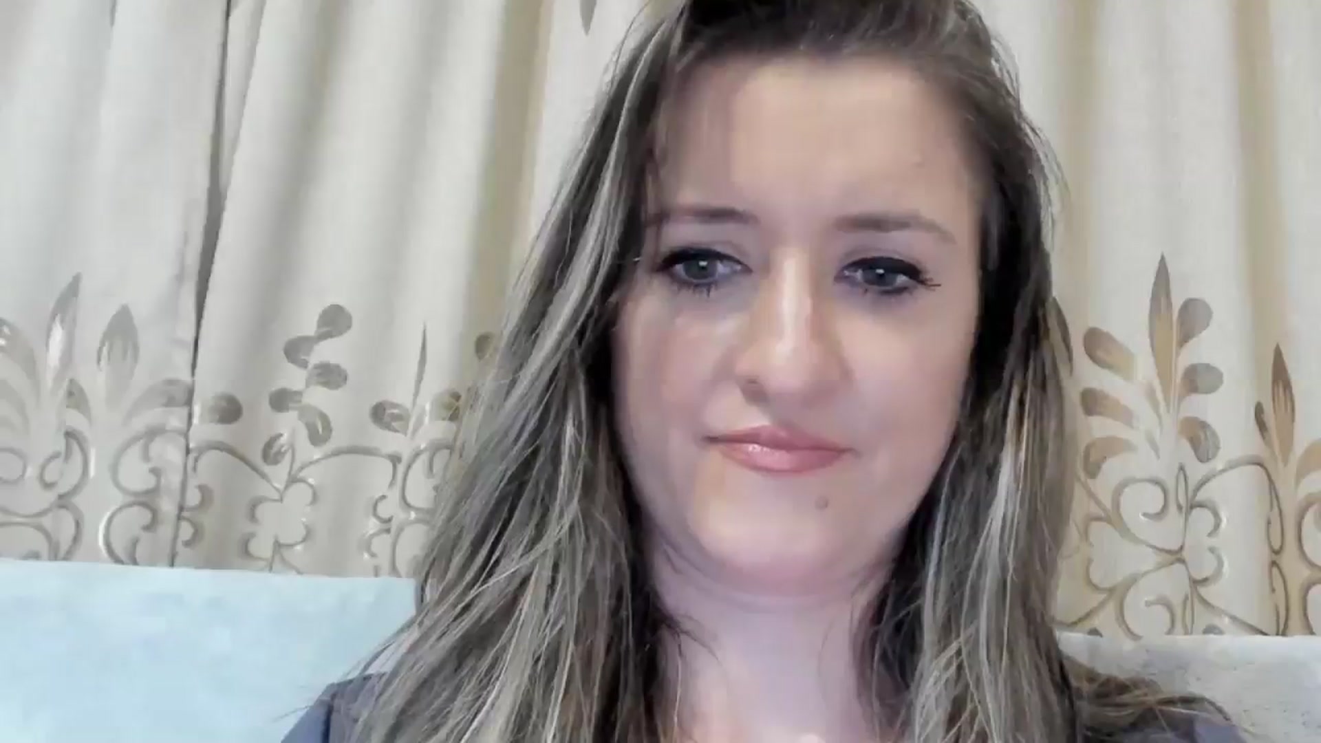 Gallery image thumbnail from BestDream's myfreecams stream on, 03/25/2025, 23:32 image 3 of 20