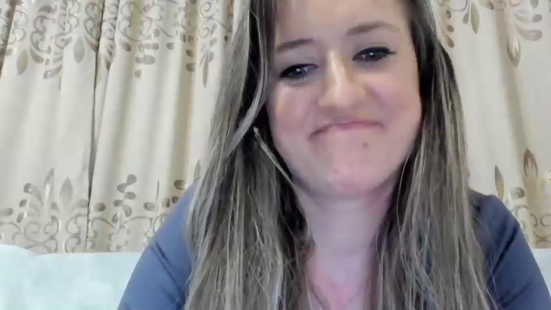 Gallery image thumbnail from BestDream's myfreecams stream on, 03/26/2025, 02:37 image 18 of 20