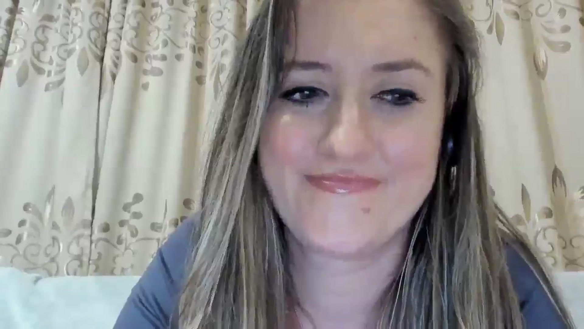 Gallery image thumbnail from BestDream's myfreecams stream on, 03/26/2025, 03:17 image 18 of 20