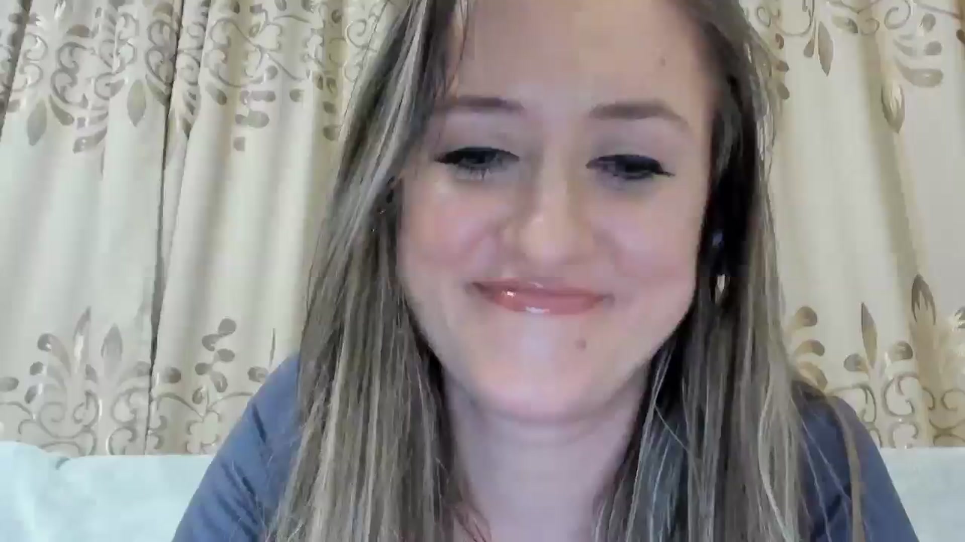 Gallery image thumbnail from BestDream's myfreecams stream on, 03/26/2025, 03:17 image 3 of 20
