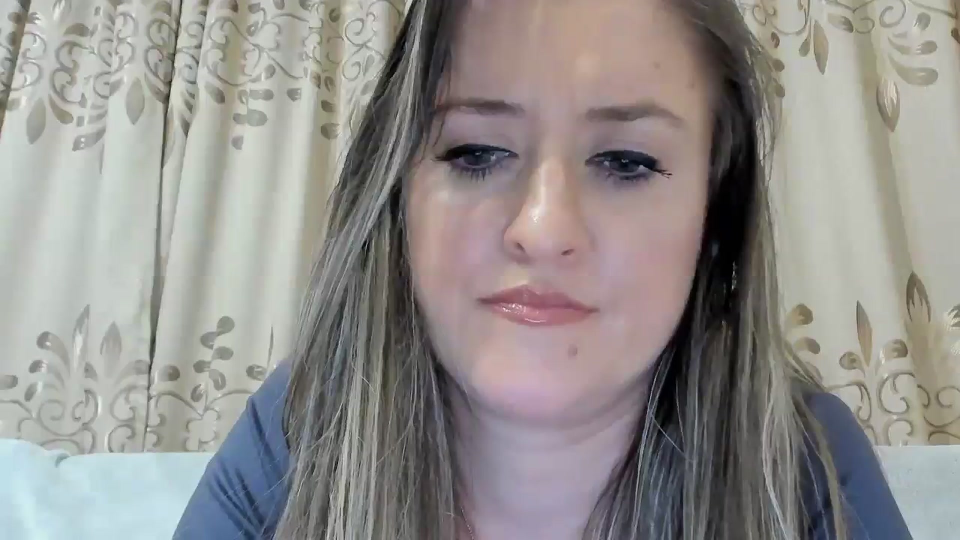 Gallery image thumbnail from BestDream's myfreecams stream on, 03/26/2025, 03:17 image 9 of 20