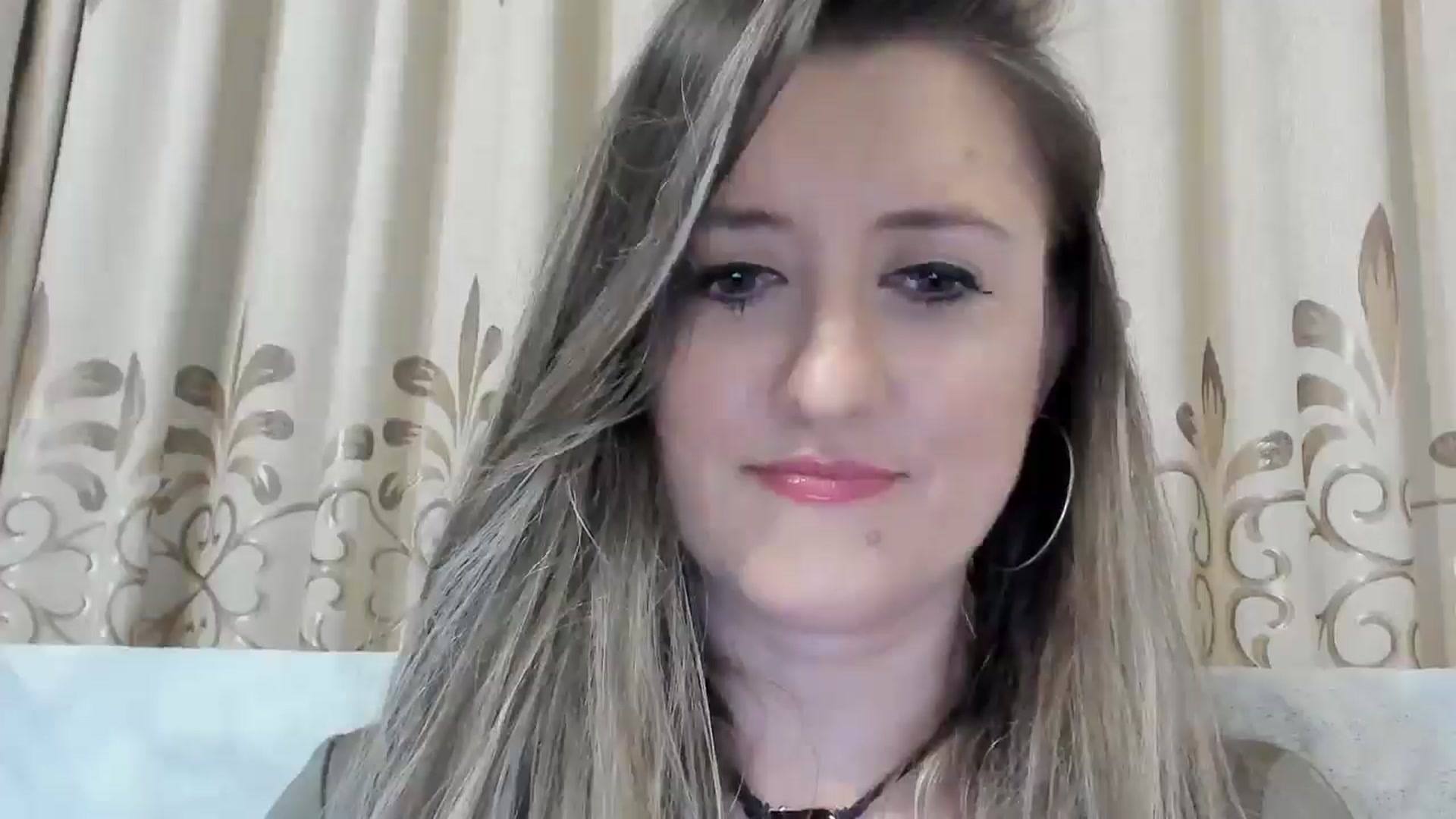 Gallery image thumbnail from BestDream's myfreecams stream on, 03/26/2025, 22:33 image 3 of 20