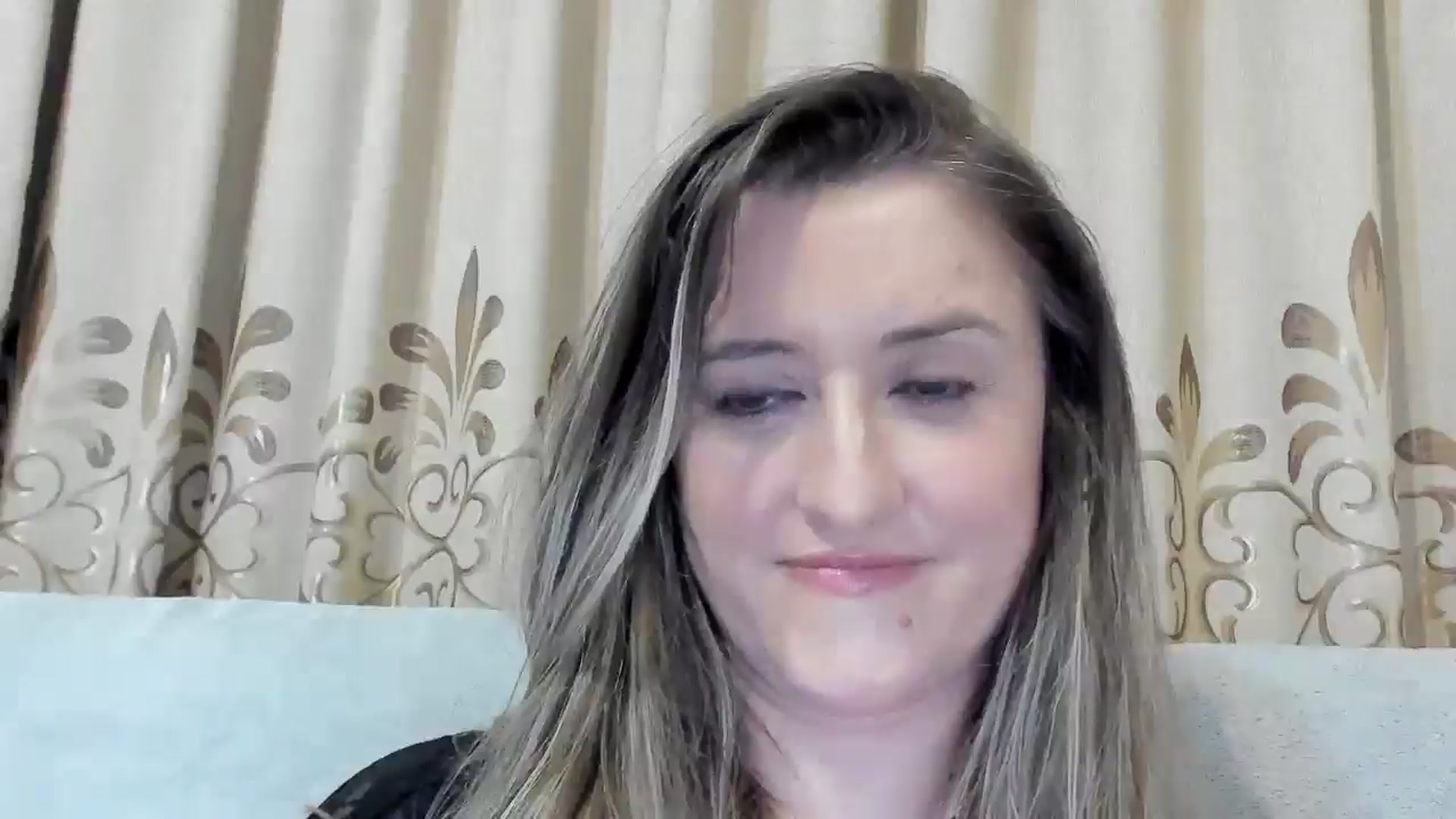Gallery image thumbnail from BestDream's myfreecams stream on, 03/28/2025, 01:37 image 19 of 20