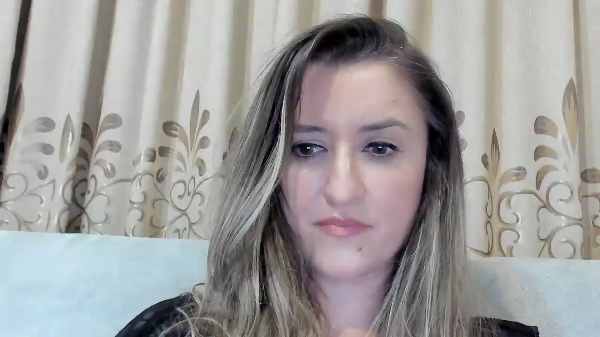 Gallery image thumbnail from BestDream's myfreecams stream on, 03/28/2025, 01:37 image 16 of 20