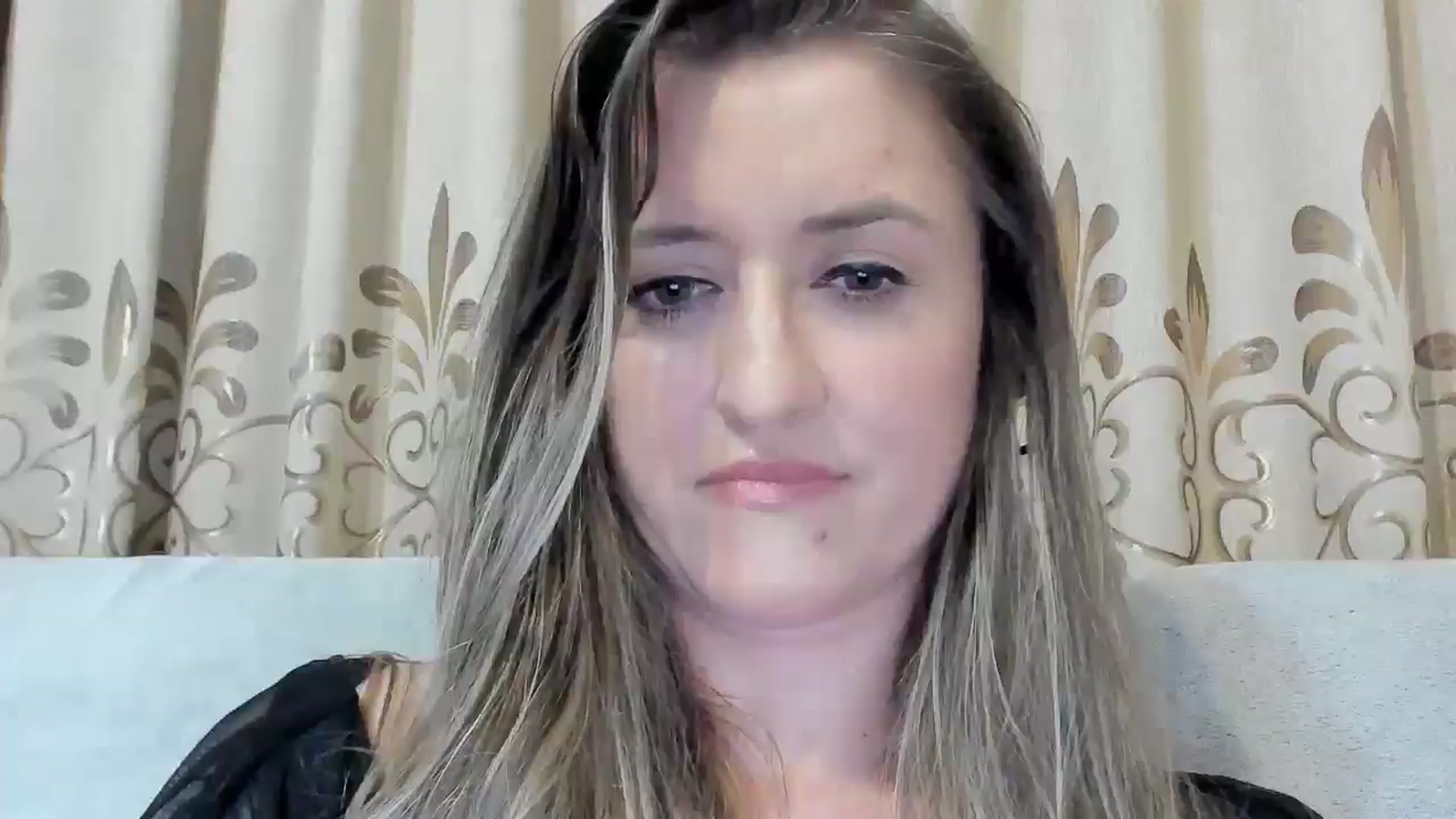 Gallery image thumbnail from BestDream's myfreecams stream on, 03/28/2025, 02:09 image 15 of 20