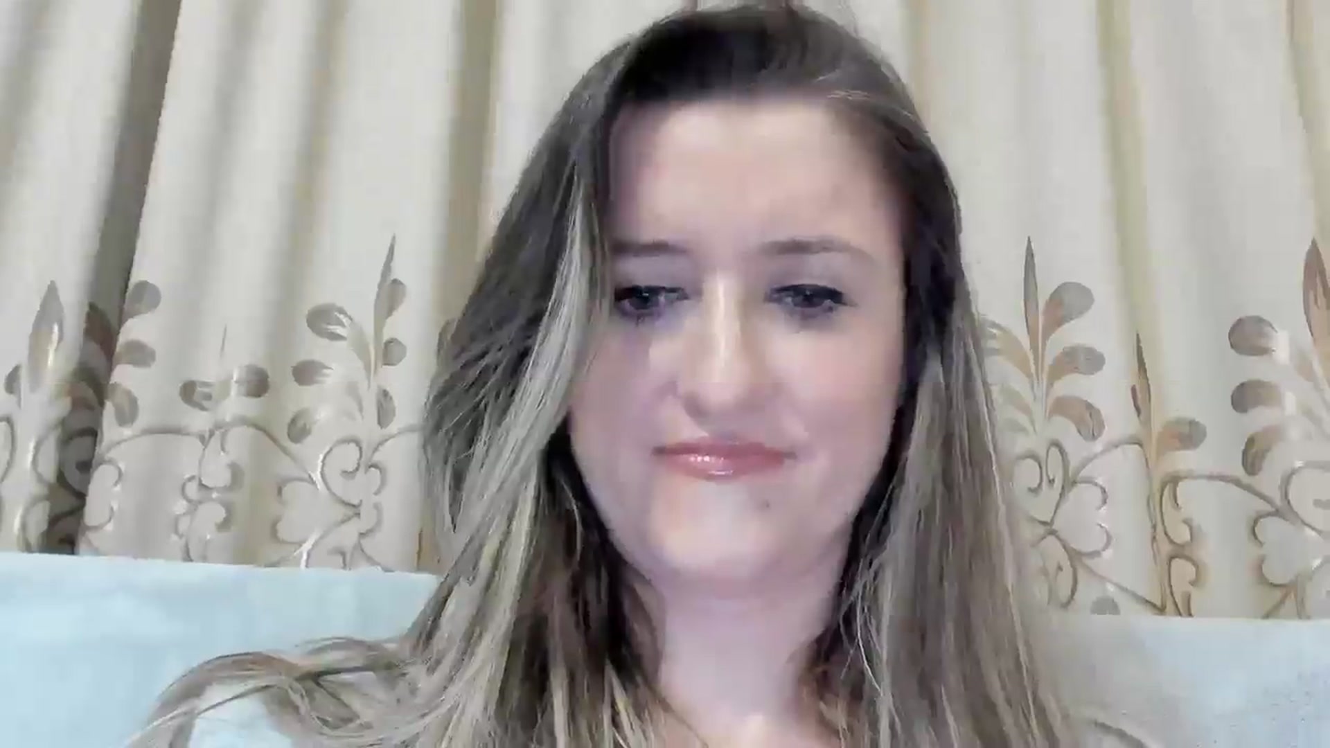 Gallery image thumbnail from BestDream's myfreecams stream on, 03/30/2025, 24:05 image 14 of 20