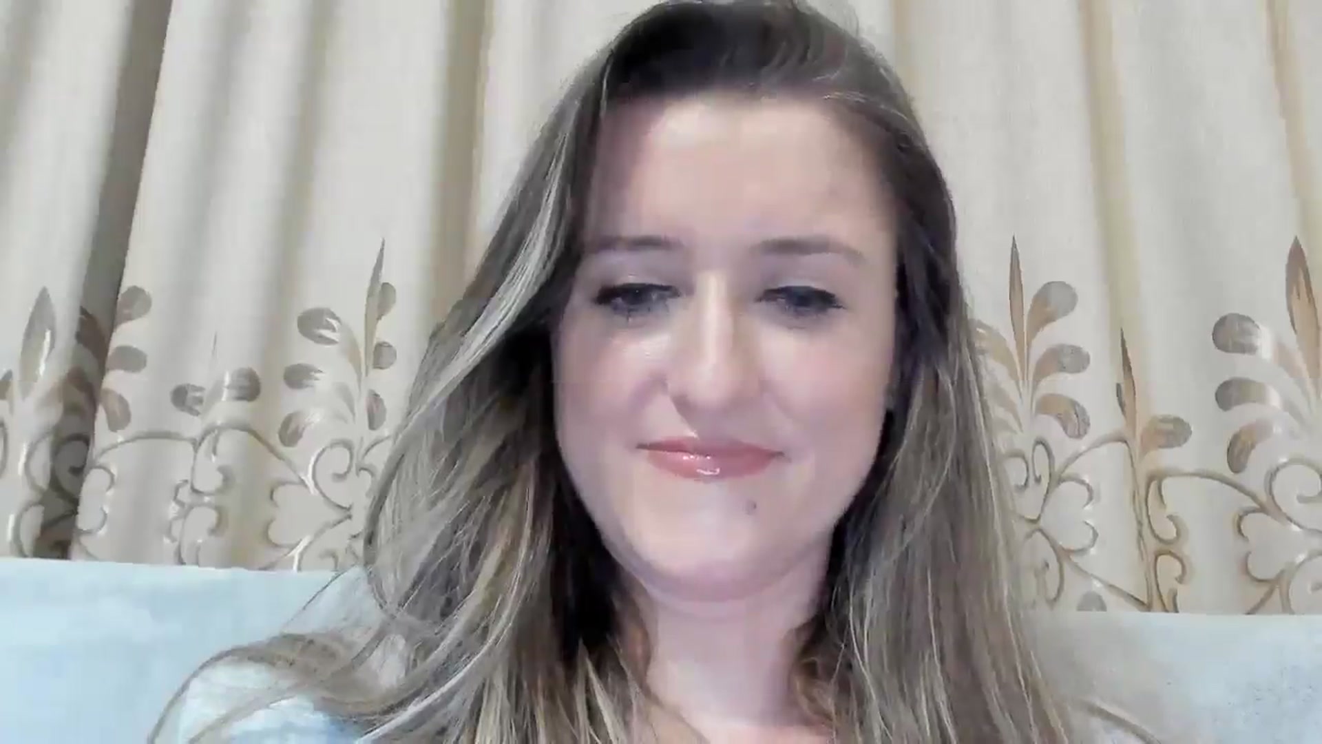 Gallery image thumbnail from BestDream's myfreecams stream on, 03/30/2025, 24:05 image 10 of 20